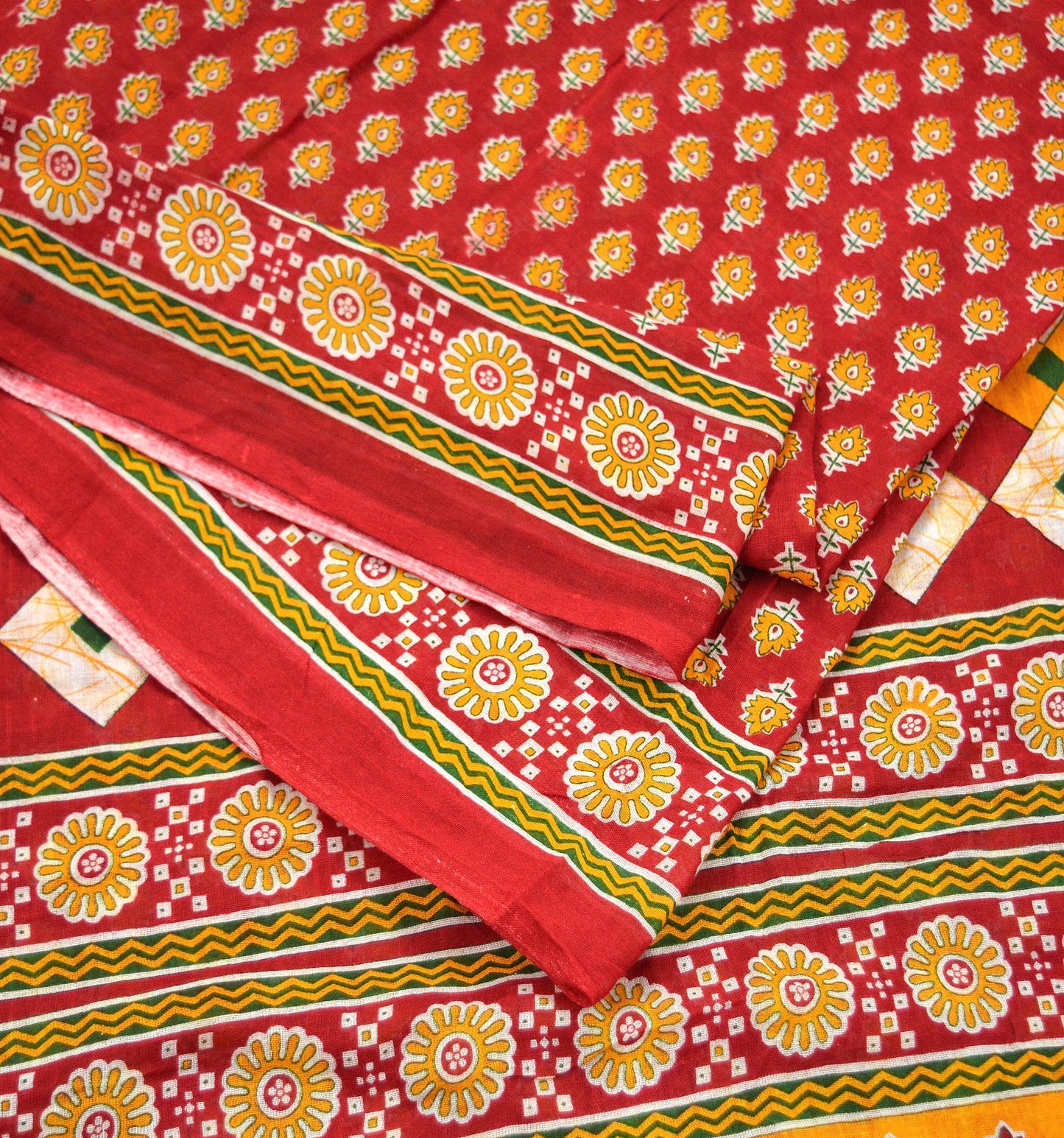 Indian Vintage Red Saree Printed Pure Cotton Sari Craft Fabric Soft 5Yd Sewing Sarong Wrap Boho Quilting Crafting Upcycle Dress making