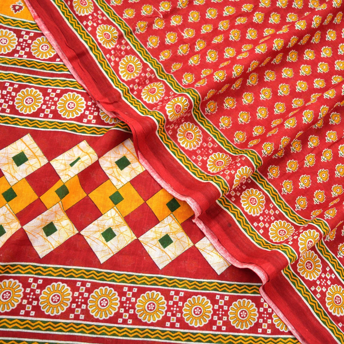 Indian Vintage Red Saree Printed Pure Cotton Sari Craft Fabric Soft 5Yd Sewing Sarong Wrap Boho Quilting Crafting Upcycle Dress making