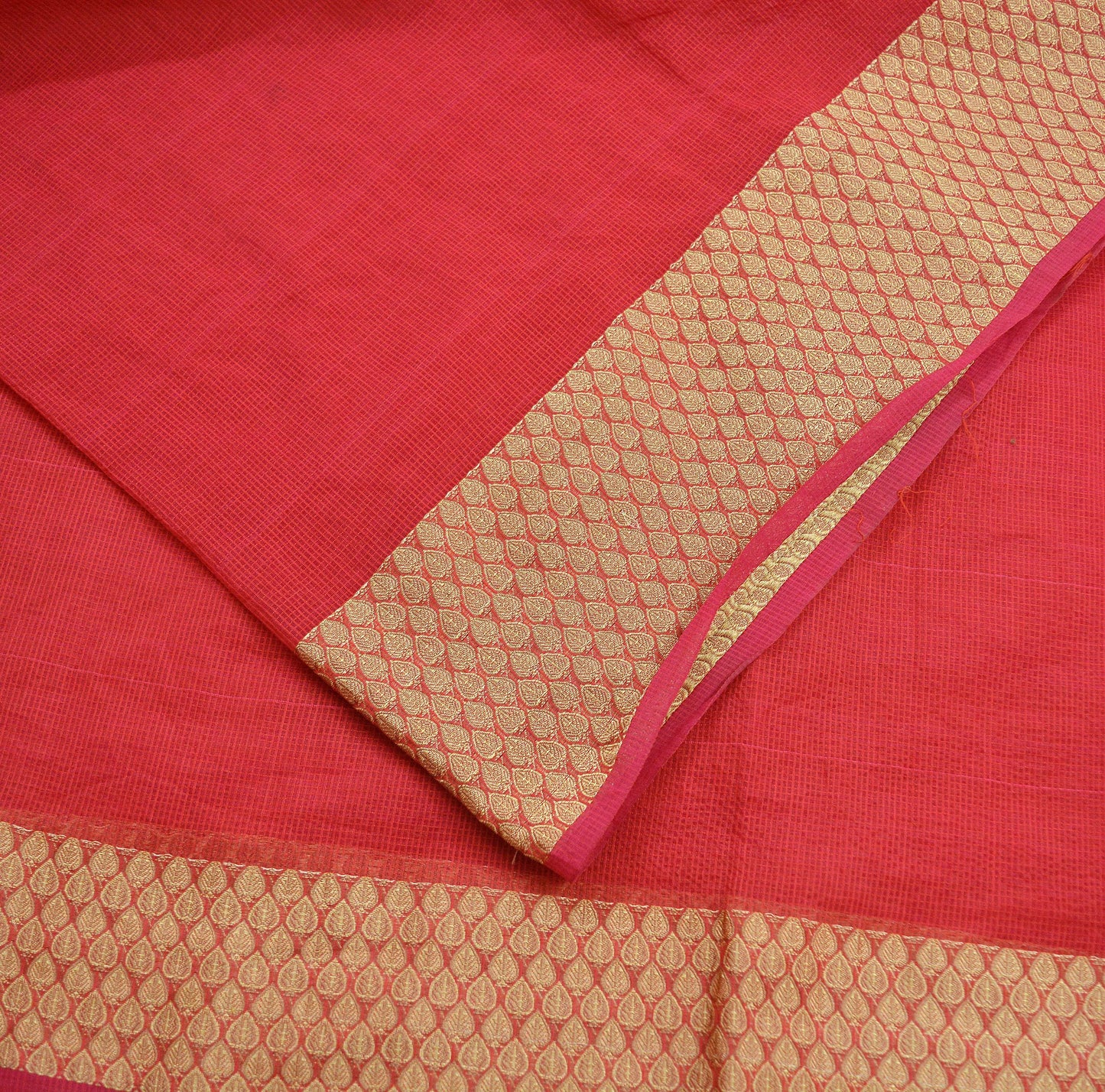 The vintage Creation Indian Vintage Sari Red Hand Woven Saree Organza Craft Fabric 6Yd Ethnic Sewing Crafting Quilting Upcycle Dress making