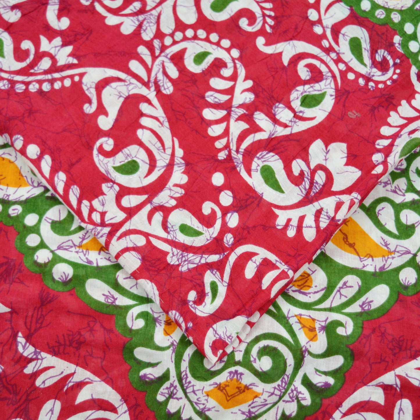 Indian Vintage Sari Red & Green Batik Printed Saree 100% Pure Cotton 5Yd Craft Fabric Soft Sewing Sarong Wrap Boho Quilting Dress Making
