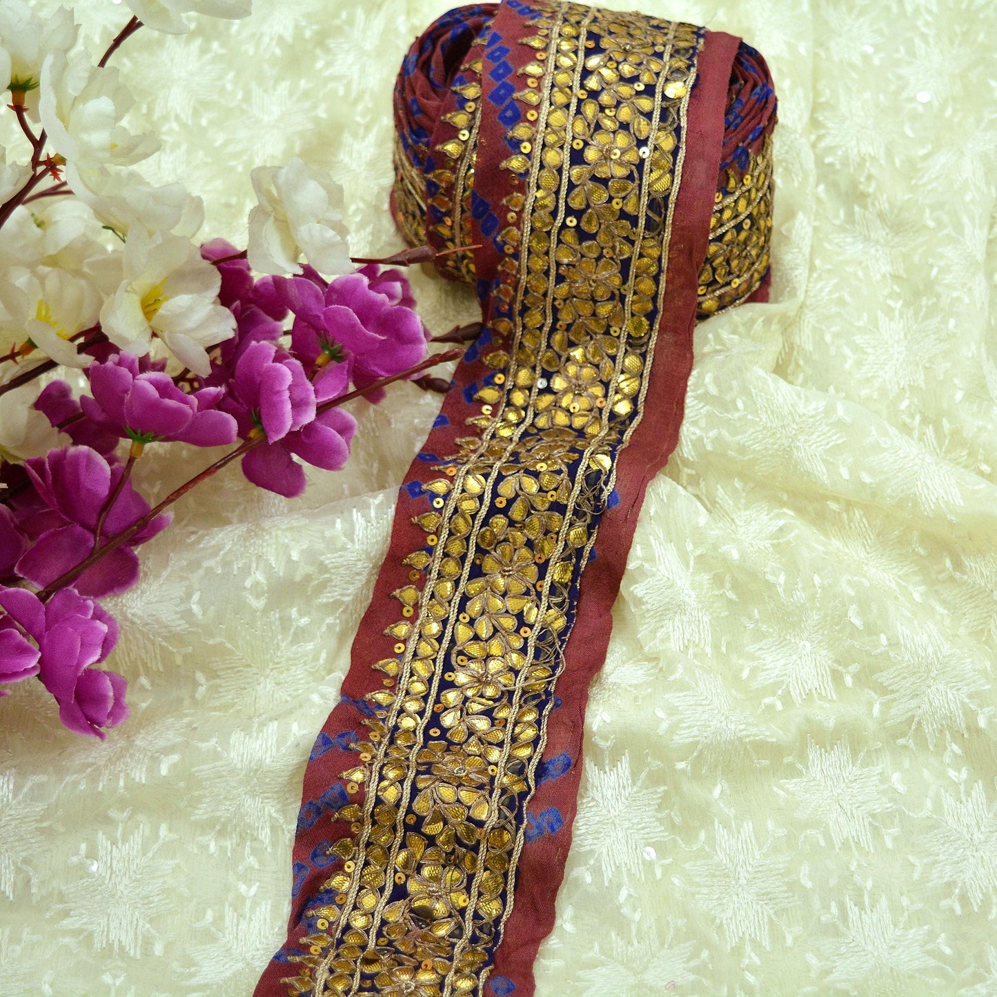 Indian Vintage Brown Sari Border Hand Embroidered Gota Patti Indian Craft Trim Lace Sewing Sari Ribbon Pure silk Zardozi/Dabka Zari