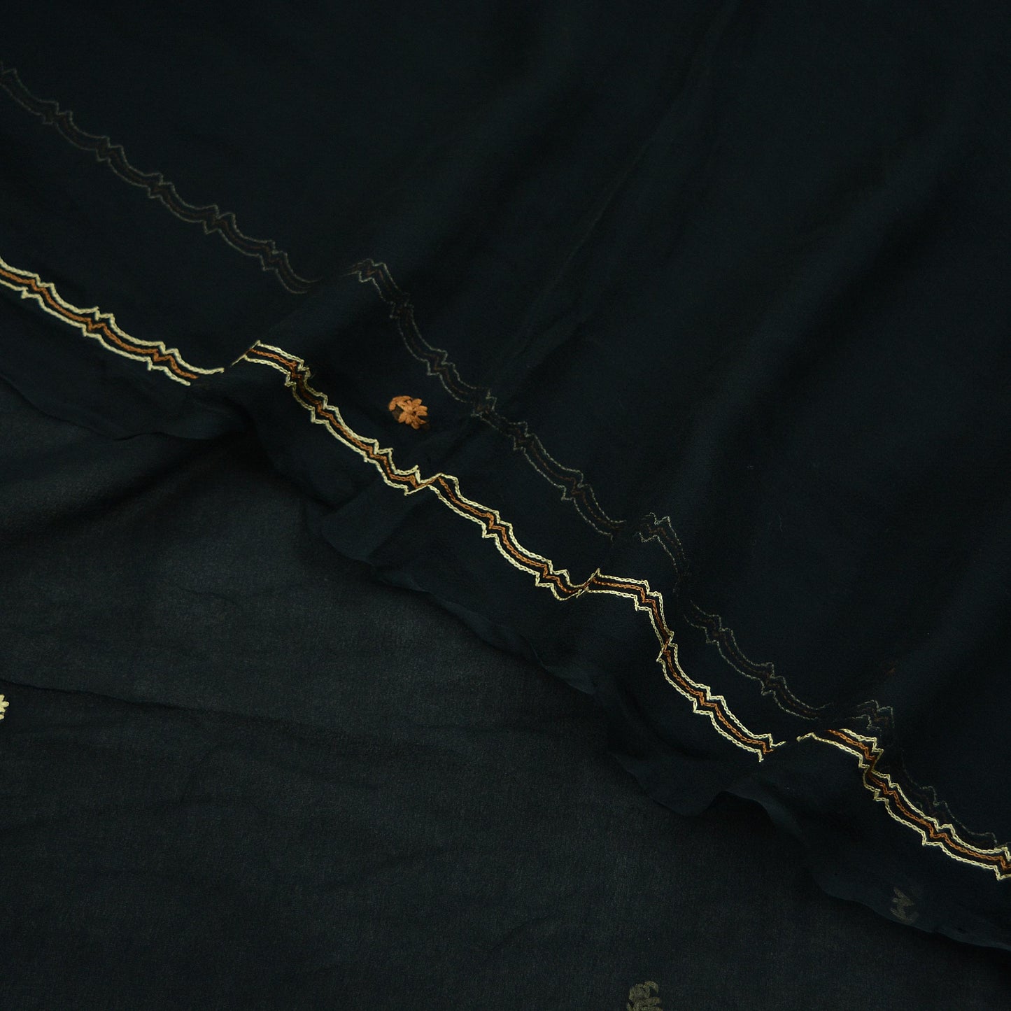Indian Vintage Black Dupatta Pure Chiffon silk Long Stole Hand Embroidered Scarves Floral Design Stole Veil Wrap Zari Zardozi