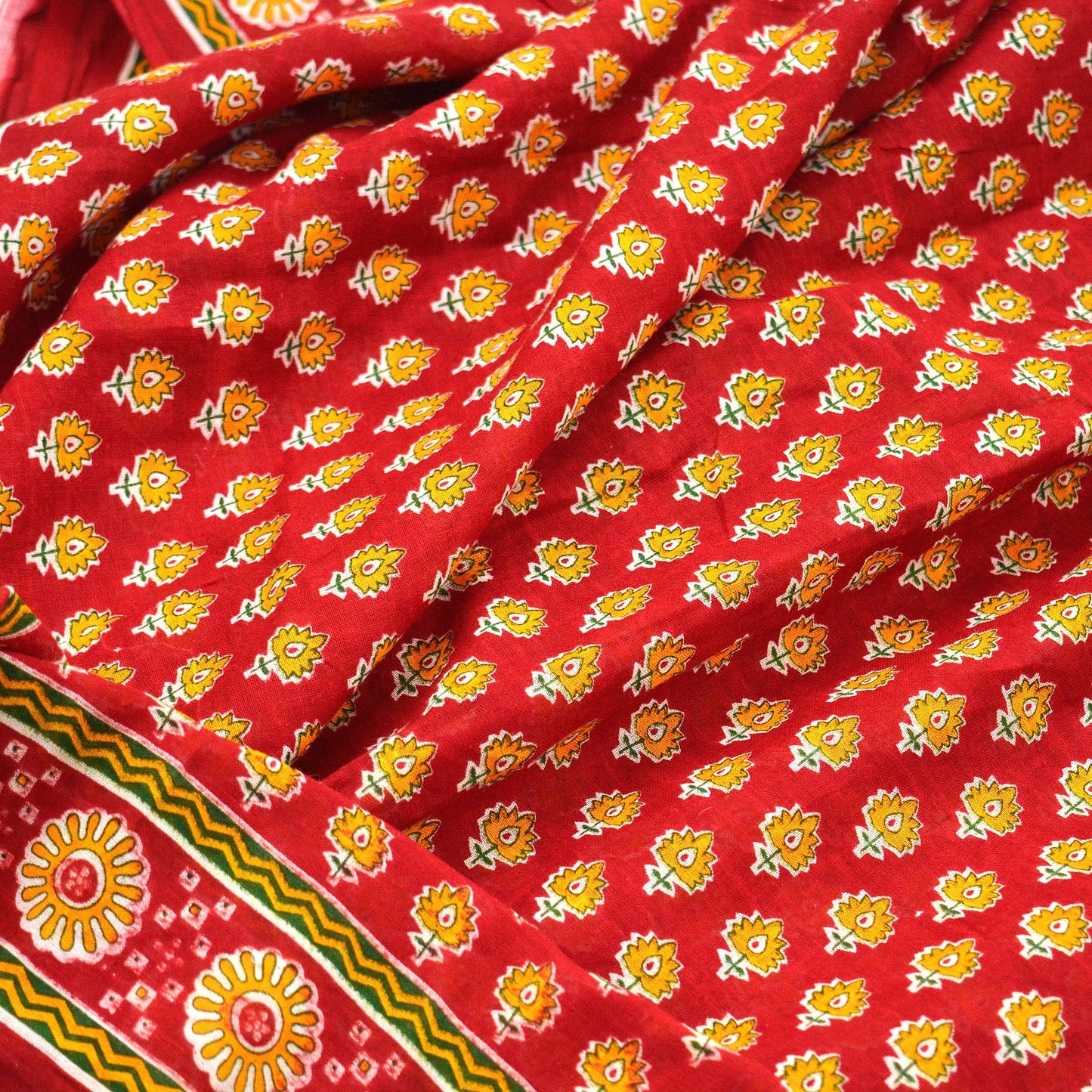Indian Vintage Red Saree Printed Pure Cotton Sari Craft Fabric Soft 5Yd Sewing Sarong Wrap Boho Quilting Crafting Upcycle Dress making