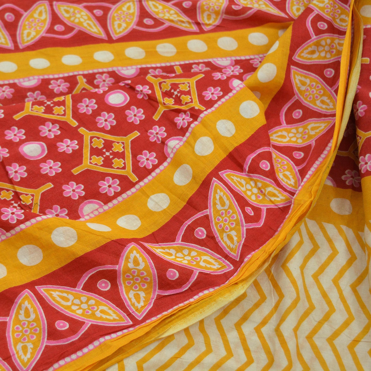 Indian Vintage Red Saree Printed Pure Cotton Sari Craft Fabric Soft 5Yd Sewing Sarong Wrap Boho Quilting Crafting Upcycle Dress making