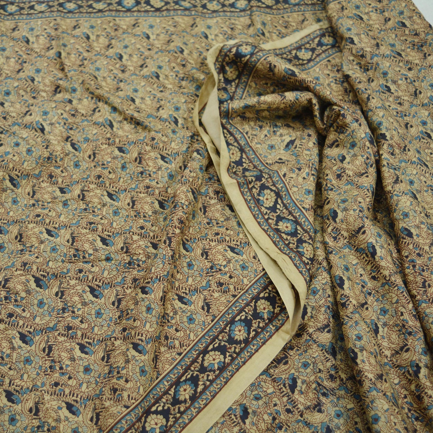 Indian Vintage Beige Saree Pure Silk Printed Sari Craft Fabric 6yd Sewing Craft Dress Making Soft Paisley Quilting Crafting Upcycle Used