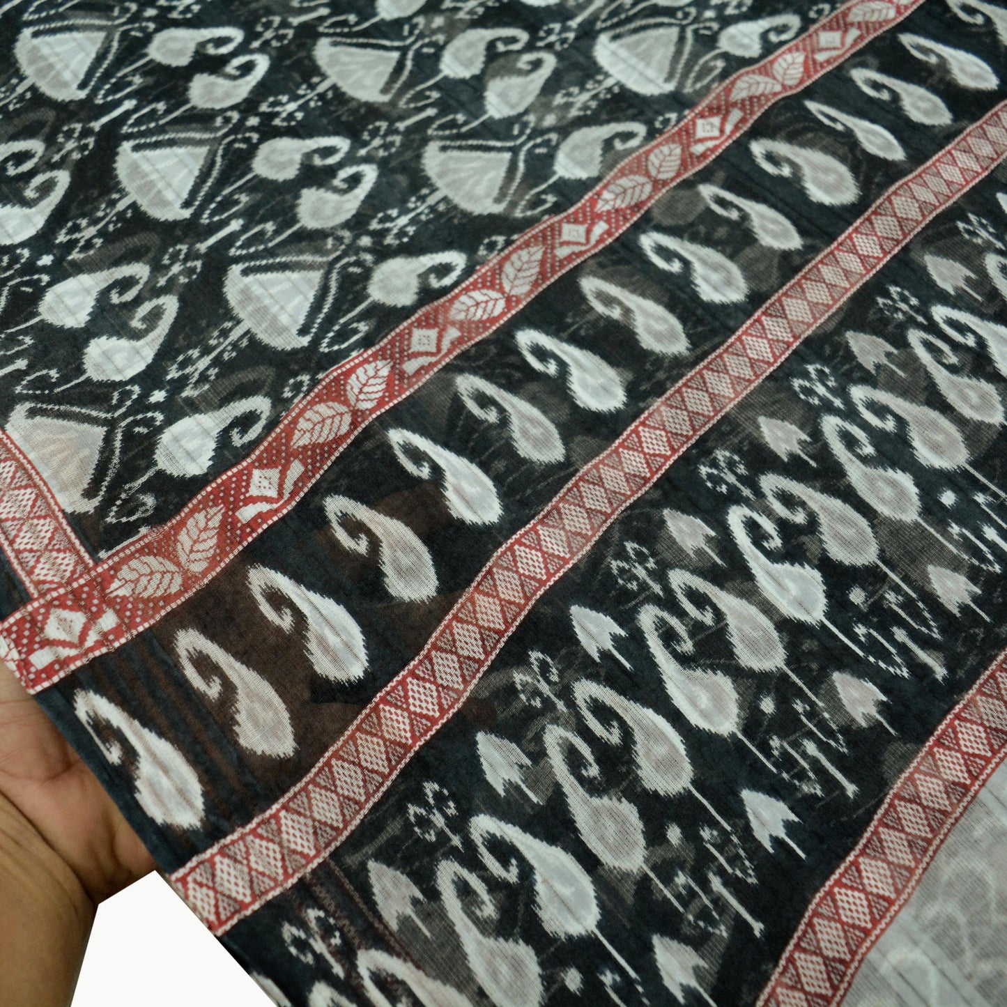 Indian Vintage Black & White Saree Printed Pure Cotton Indian Sari Craft Fabric 5Yd Sewing Soft Sarong Wrap Boho Paisley Quilting Crafting