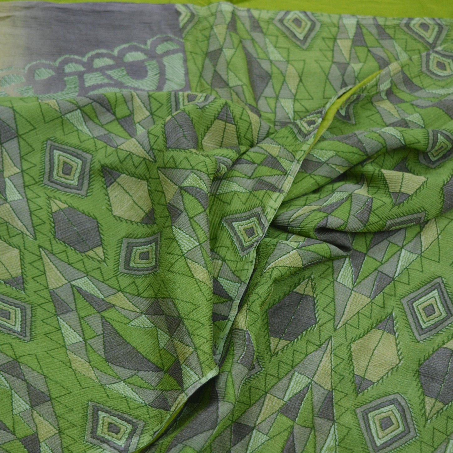Indian Vintage Sari Green Pure Silk Printed Saree Fabric 5yd Sewing Craft Dress Making Soft Abstract Quilting Crafting Upcycle