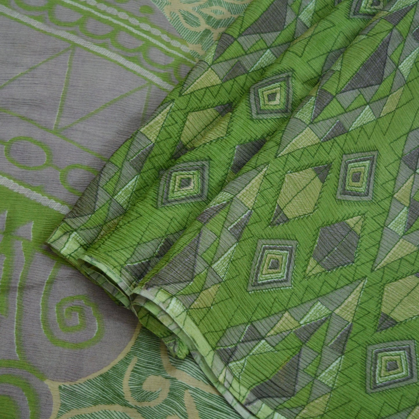 Indian Vintage Sari Green Pure Silk Printed Saree Fabric 5yd Sewing Craft Dress Making Soft Abstract Quilting Crafting Upcycle