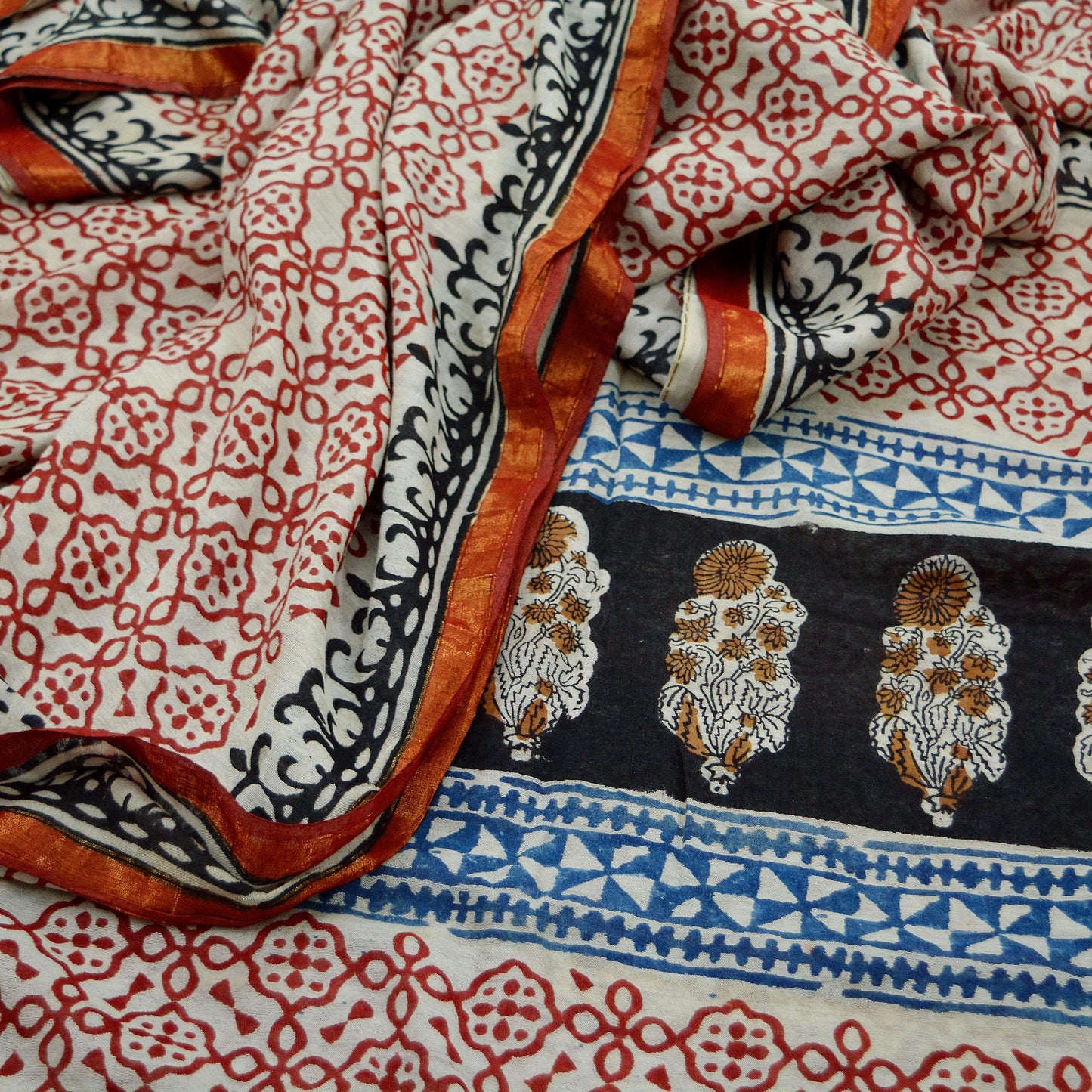 Indian Vintage Sari Cream Block Printed Sari Chanderi Cotton Saree Craft Fabric 5Yd Floral Soft Dress making Crafting