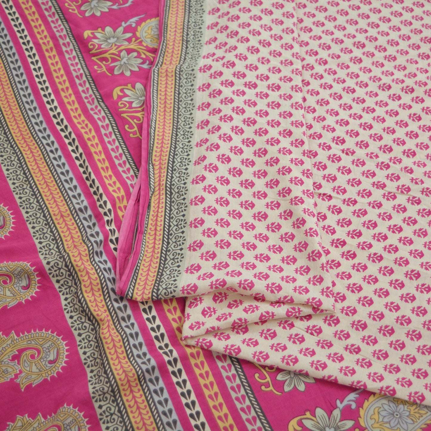 Indian Vintage Sari Ivory & Pink Printed Blend Cotton Saree Craft Fabric 5Yd Soft Sewing Sarong Wrap Boho Floral Dress making Crafting