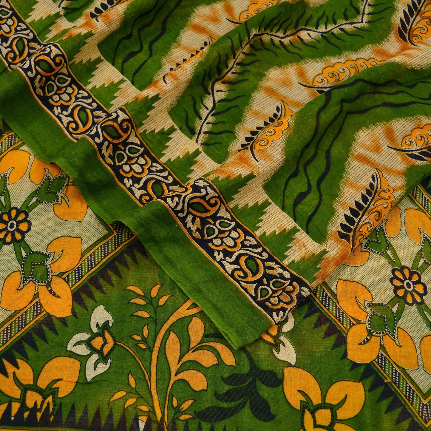 Indian Vintage Green Saree Printed Pure Cotton Sari Craft Fabric Soft 5Yd Sewing Sarong Wrap Boho Floral Dress making Crafting Quilting