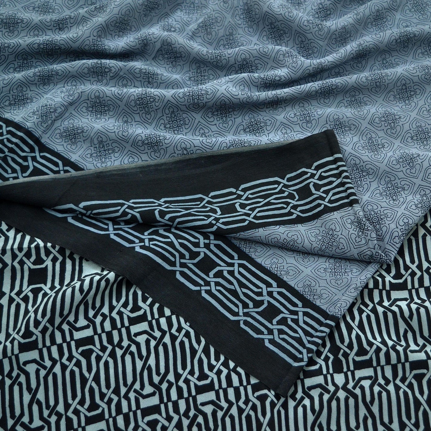Indian Vintage Gray & Black Saree Pure Crepe Silk Printed Sari Craft Fabric 6yd Sewing Soft Wrap Dress making Crafting Quilting