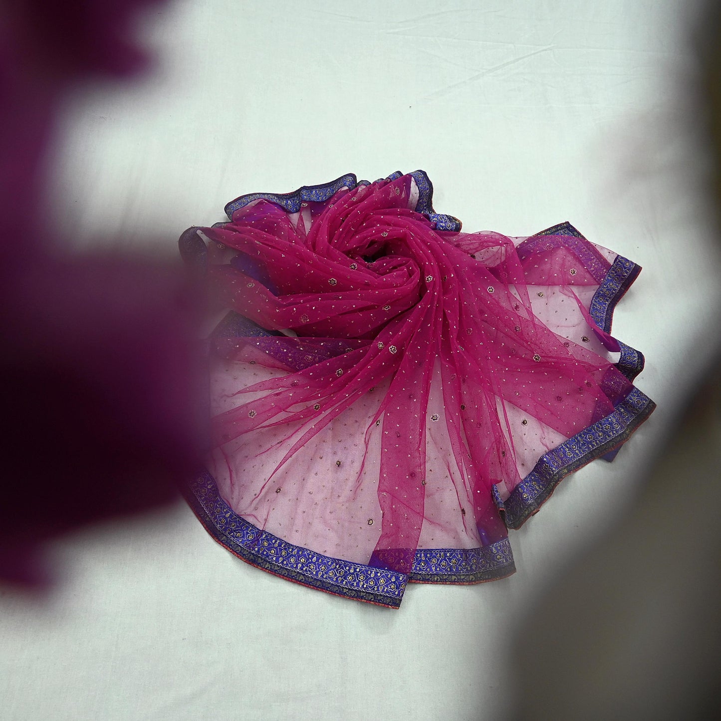 Indian Pre-owned Pink Net/Mesh Hand Embroidered Ritu Kumar Designer Dupatta Ethnic Bollywood Party Wear