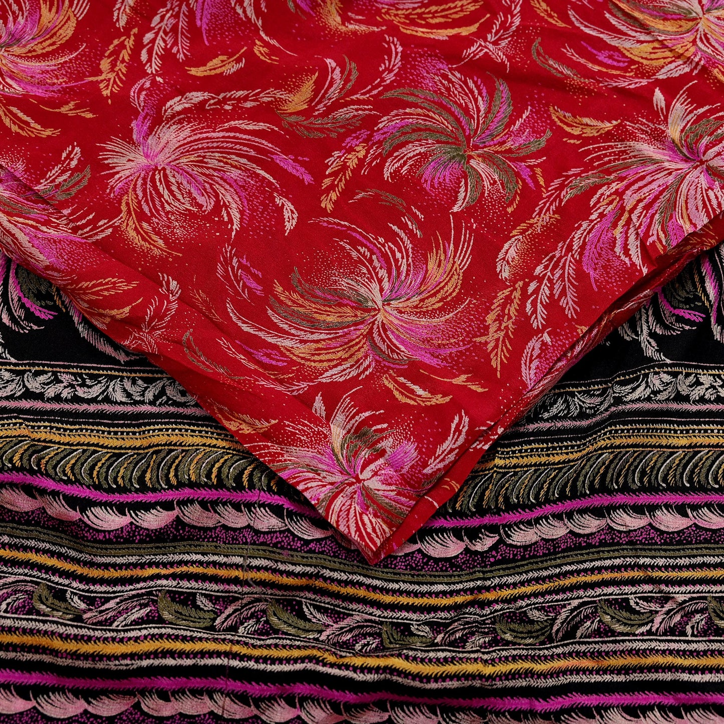 Indian Vintage Sari Black & Red Pure Silk Printed Sarees 5yd Sewing Craft Fabric Dress Making Soft Quilting Crafting Upcycle Used Floral
