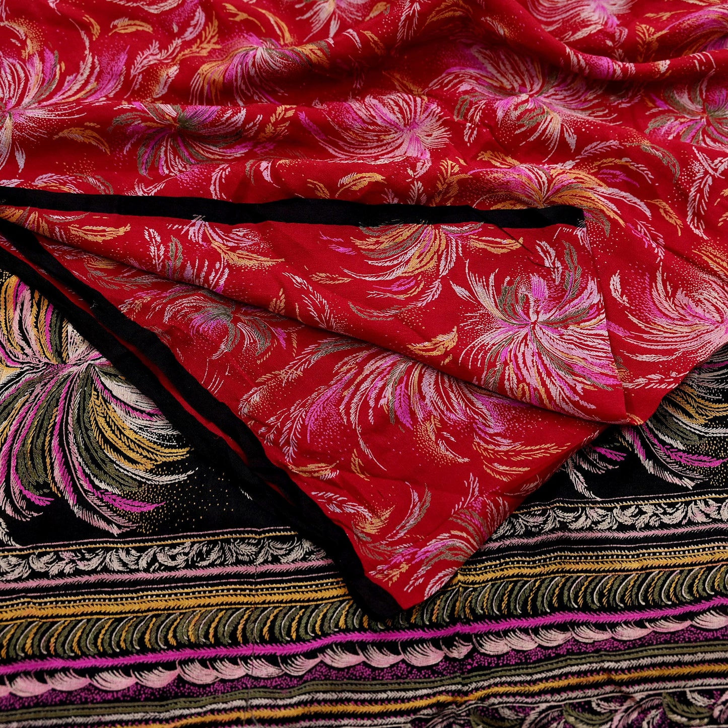 Indian Vintage Sari Black & Red Pure Silk Printed Sarees 5yd Sewing Craft Fabric Dress Making Soft Quilting Crafting Upcycle Used Floral