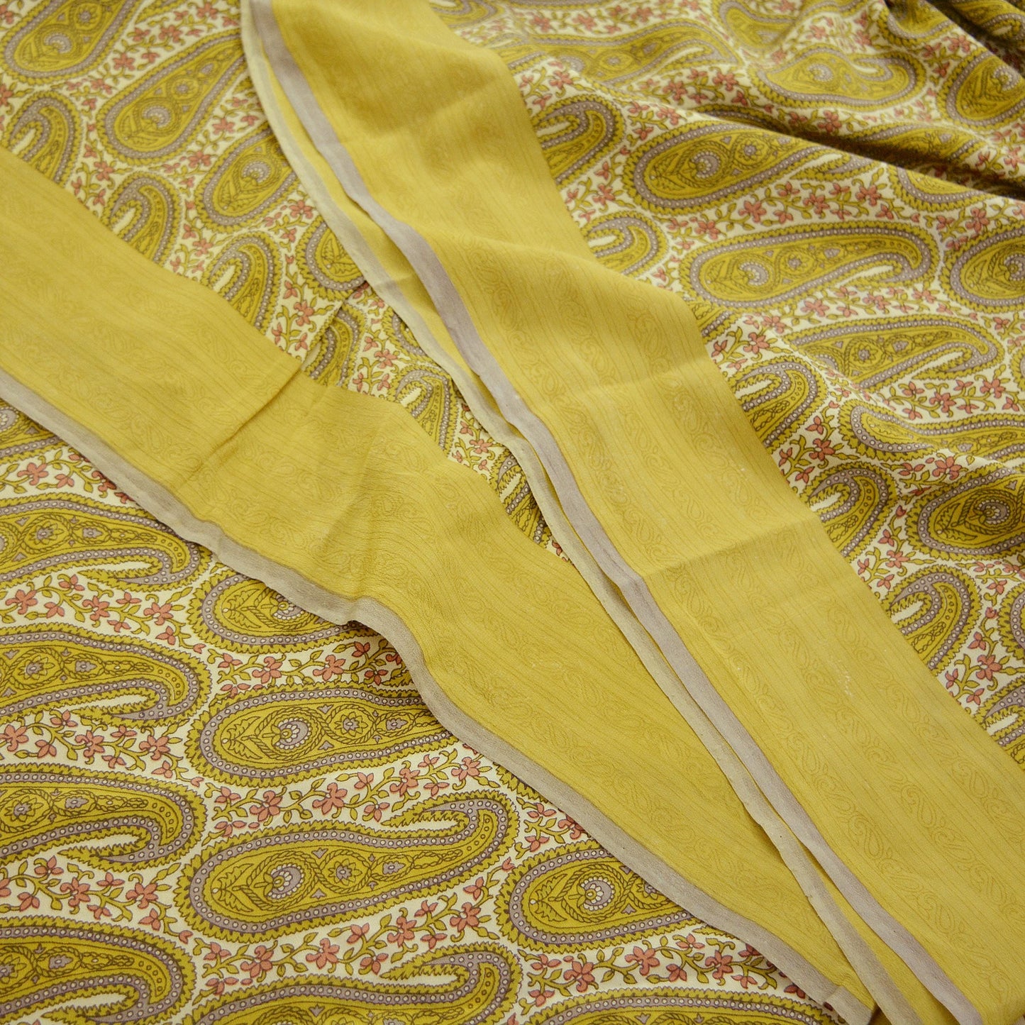 Indian Vintage Sari Ivory & Green Pure Crepe Silk Printed Saree 5yd Sewing Soft Craft Fabric Wrap Dress Making Crafting Quilting Paisley