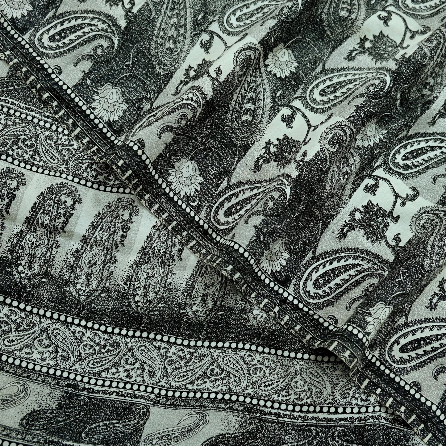 Indian Vintage Black & Gray Saree 100% Pure Silk Printed Sari 5yd Sewing Craft Fabric Dress Making Soft Crafting Quilting Upcycle