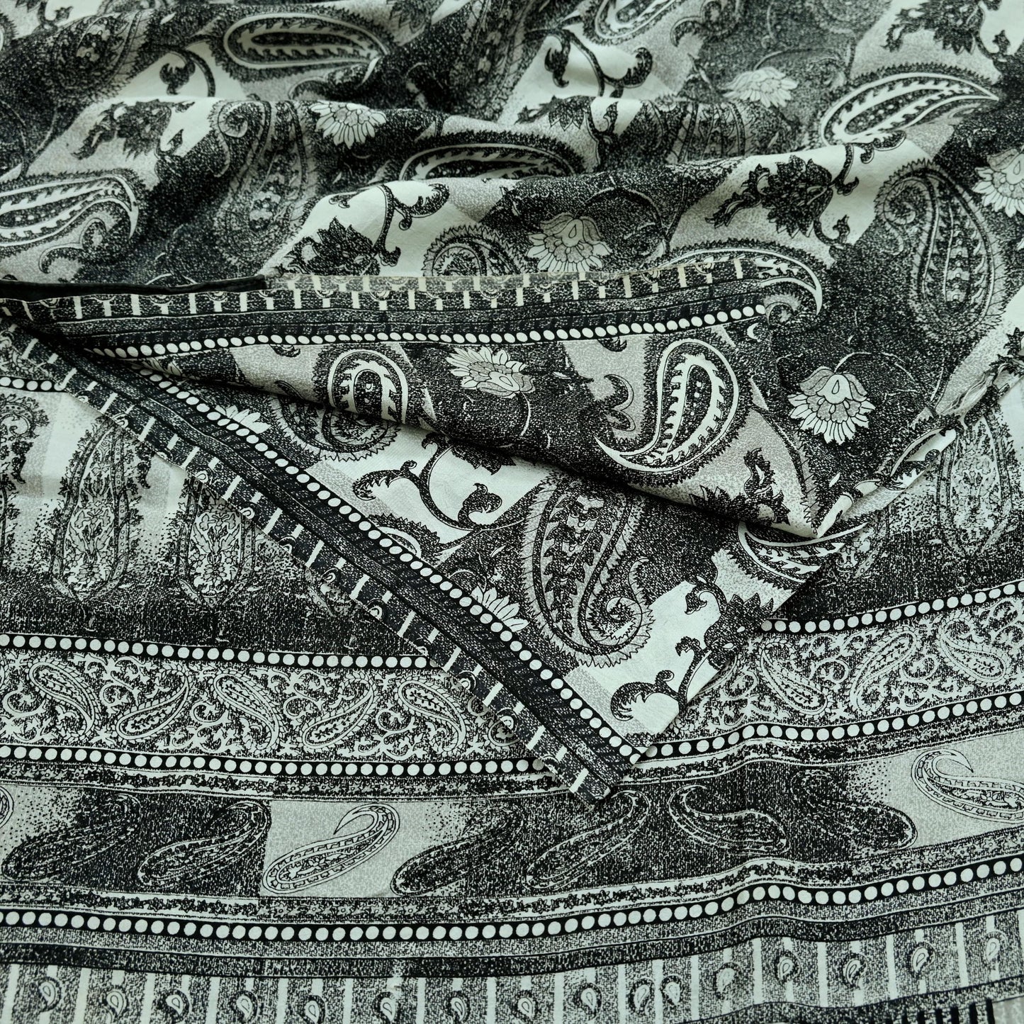 Indian Vintage Black & Gray Saree 100% Pure Silk Printed Sari 5yd Sewing Craft Fabric Dress Making Soft Crafting Quilting Upcycle