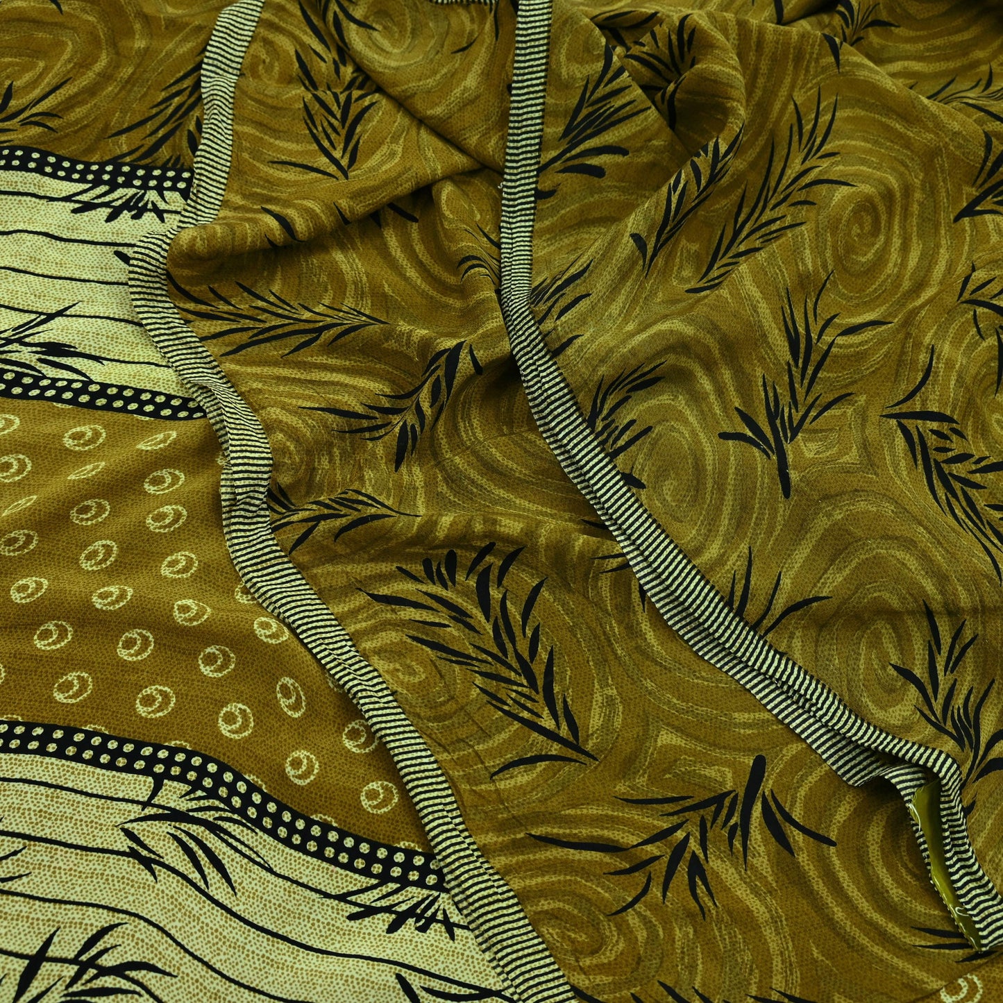 Indian Vintage Sari Green & Black Pure Crepe Silk Printed Sarees 5yd Sewing Floral Soft Craft Fabric Wrap Dress making Crafting Quilting
