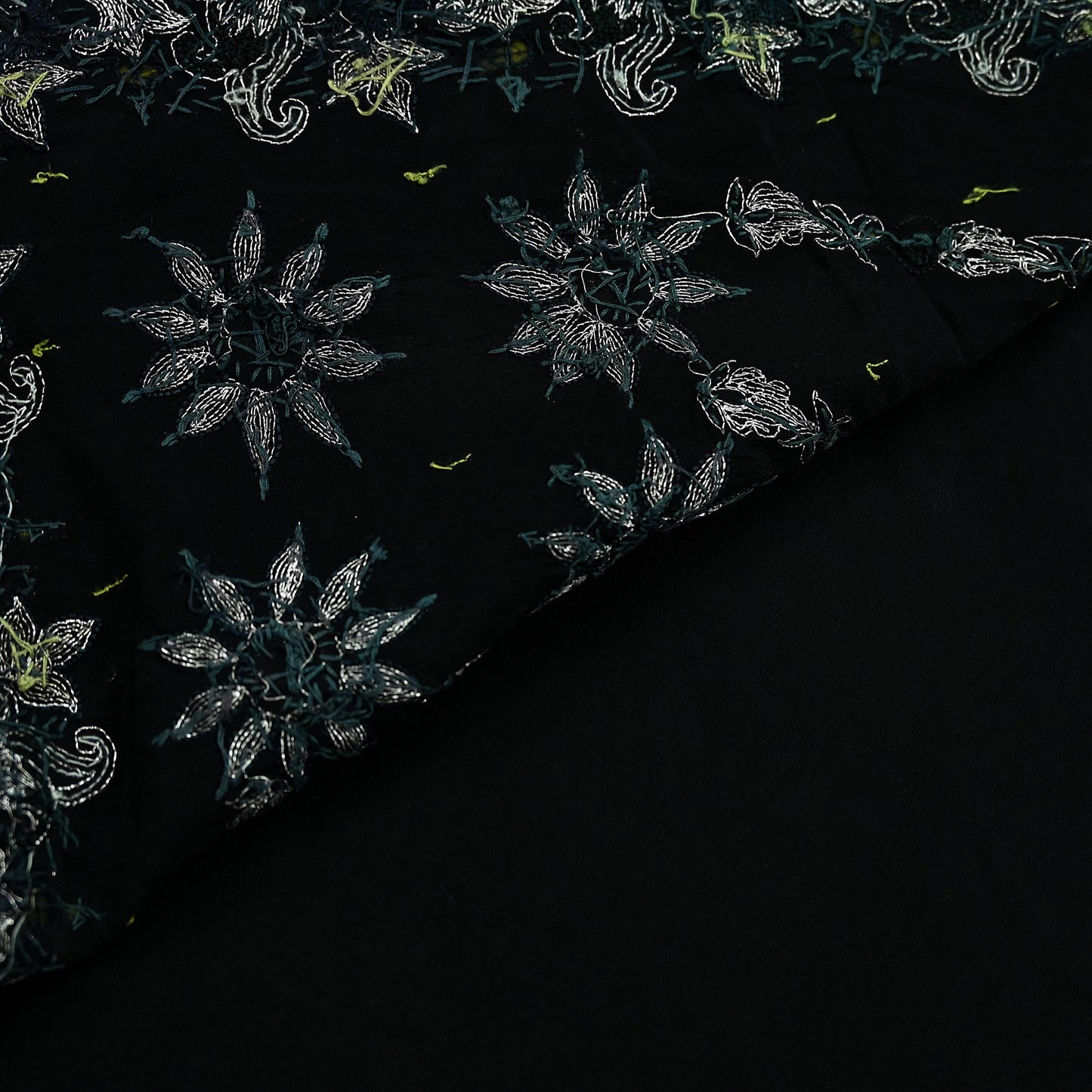 Indian Vintage Black Saree Pure Crepe Silk Hand Embroidered Sari Craft Fabric 6Yd Sewing Soft Zardozi/Dabka Dress making