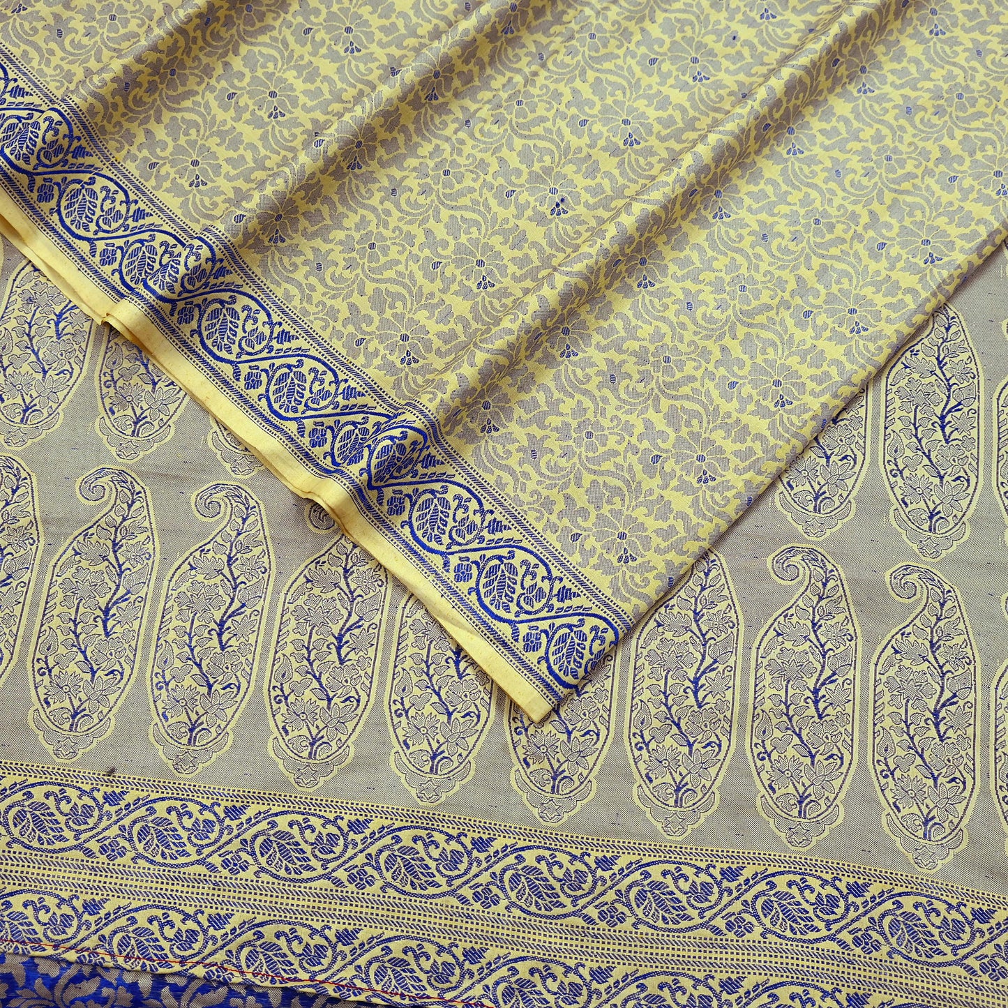 Indian Vintage Sari Ivory Artificial Silk Hand Woven Sarees 5yd Ethnic Elephants Craft Fabric Sewing Wedding Sarees Dress making Crafting