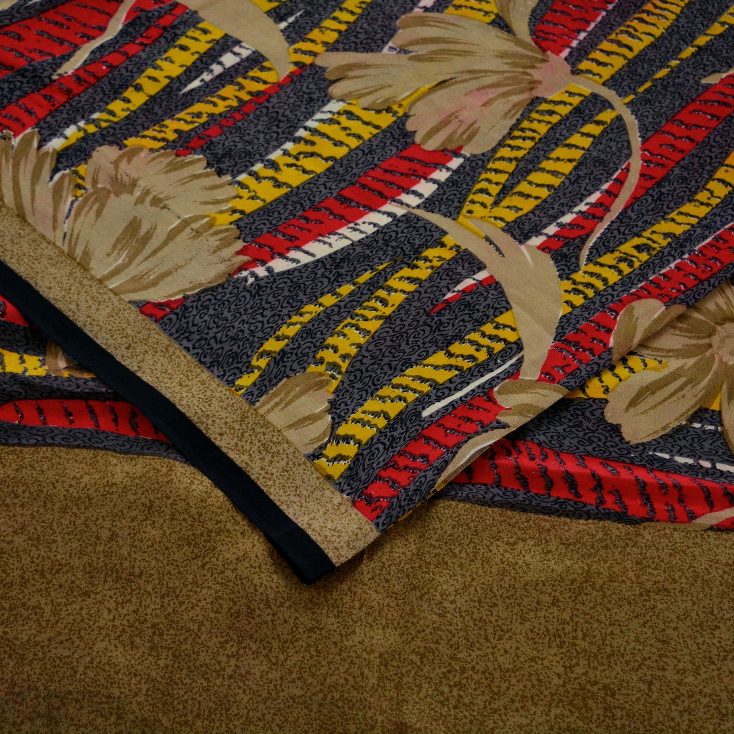Indian Vintage Sari Brown & Gray Pure Crepe Silk Printed Sarees 5yd Sewing Craft Fabric Floral Soft Wrap Dress making Upcycle Quilting