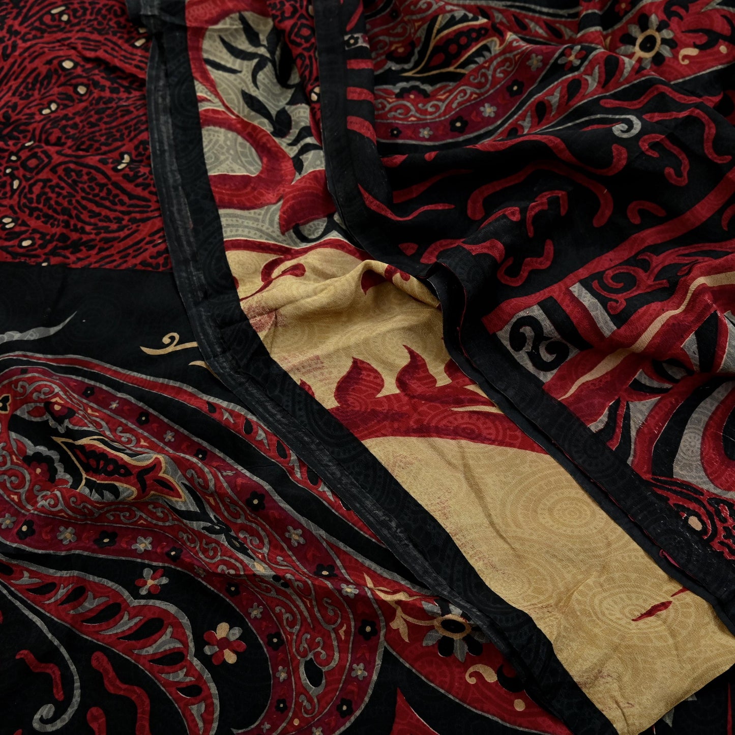 Indian Vintage Sari Black & Red Pure Crepe Silk Printed Saree 5yard Sewing Rose Flower Soft Craft Fabric Wrap