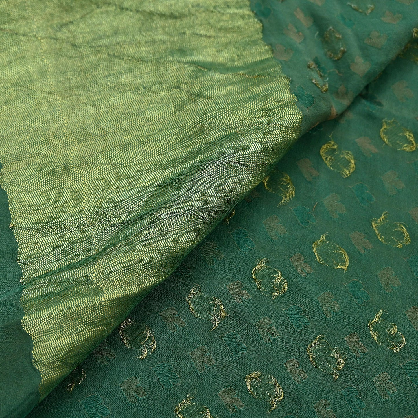 Indian Vintage Sari Green Pure Silk Hand Woven Sarees Fabric 5Yd Ethnic Dress Making Crafting Upcycle Quilting Zari Border
