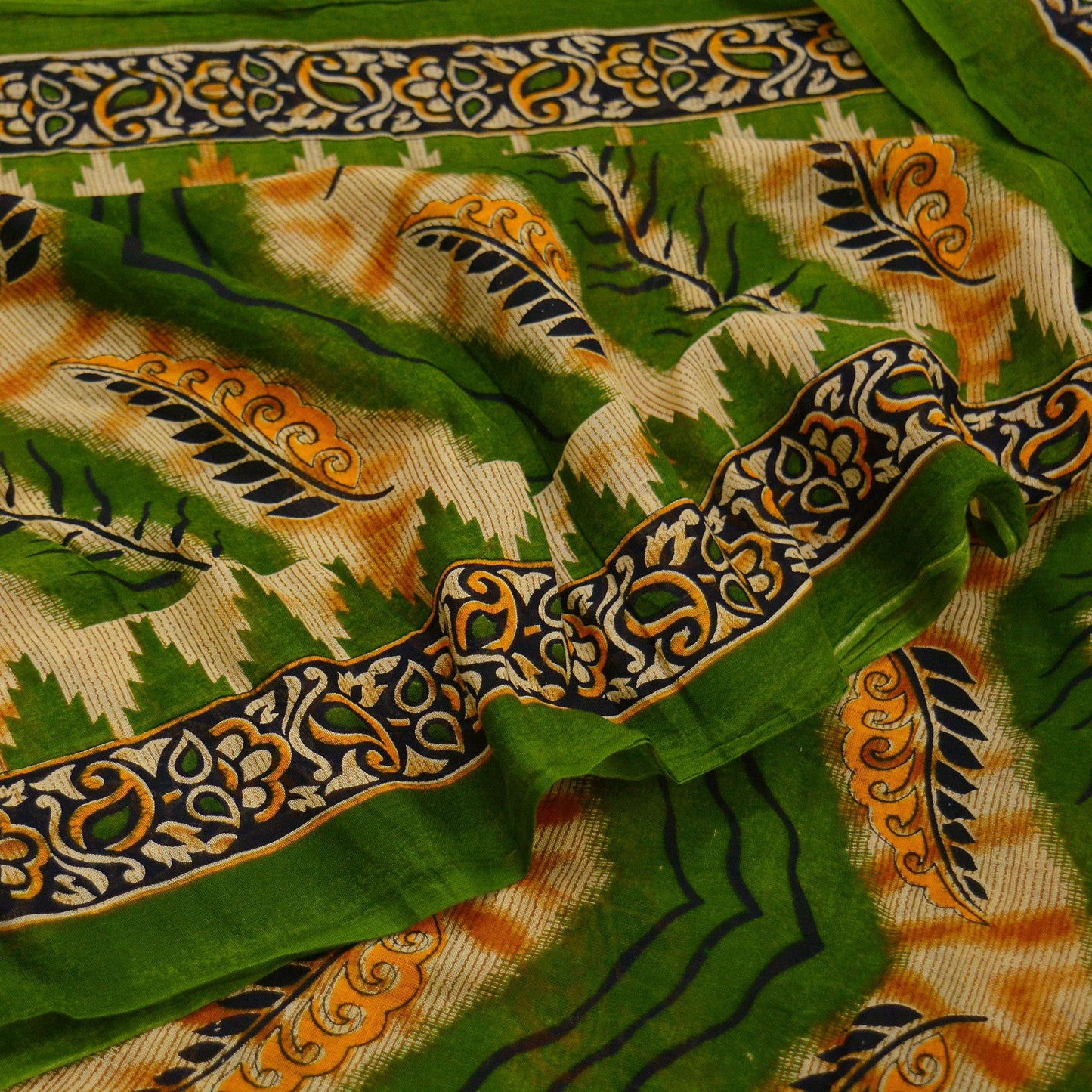 Indian Vintage Green Saree Printed Pure Cotton Sari Craft Fabric Soft 5Yd Sewing Sarong Wrap Boho Floral Dress making Crafting Quilting