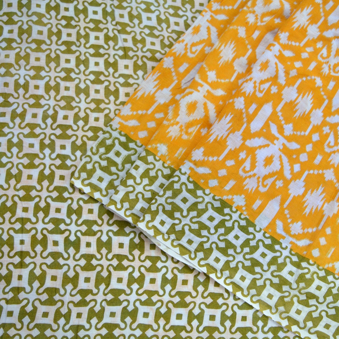 Indian Vintage Sari Green & White Printed Pure Cotton Sarees 5Yd Craft Fabric Soft Sewing Sarong Wrap Boho Upcycle quilting Dress making