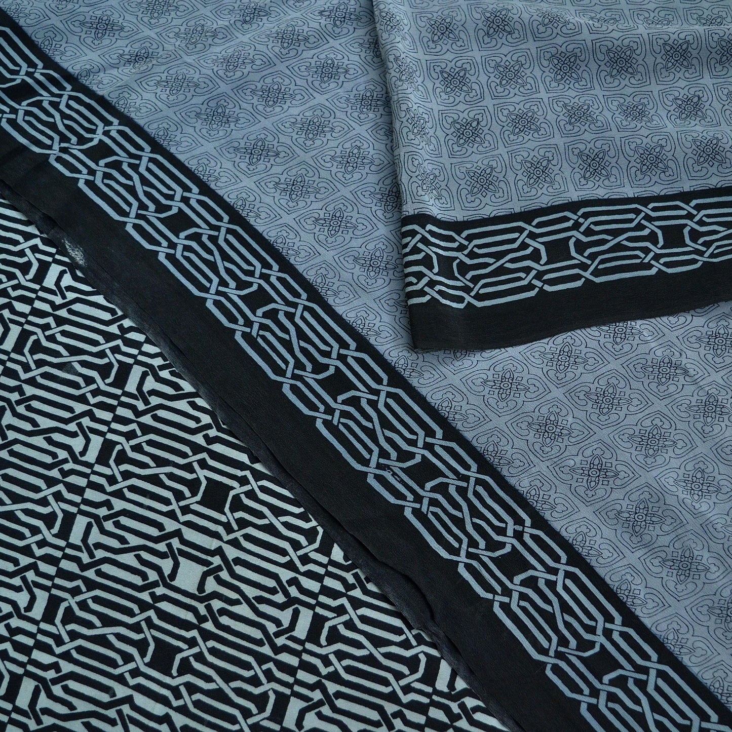 Indian Vintage Gray & Black Saree Pure Crepe Silk Printed Sari Craft Fabric 6yd Sewing Soft Wrap Dress making Crafting Quilting