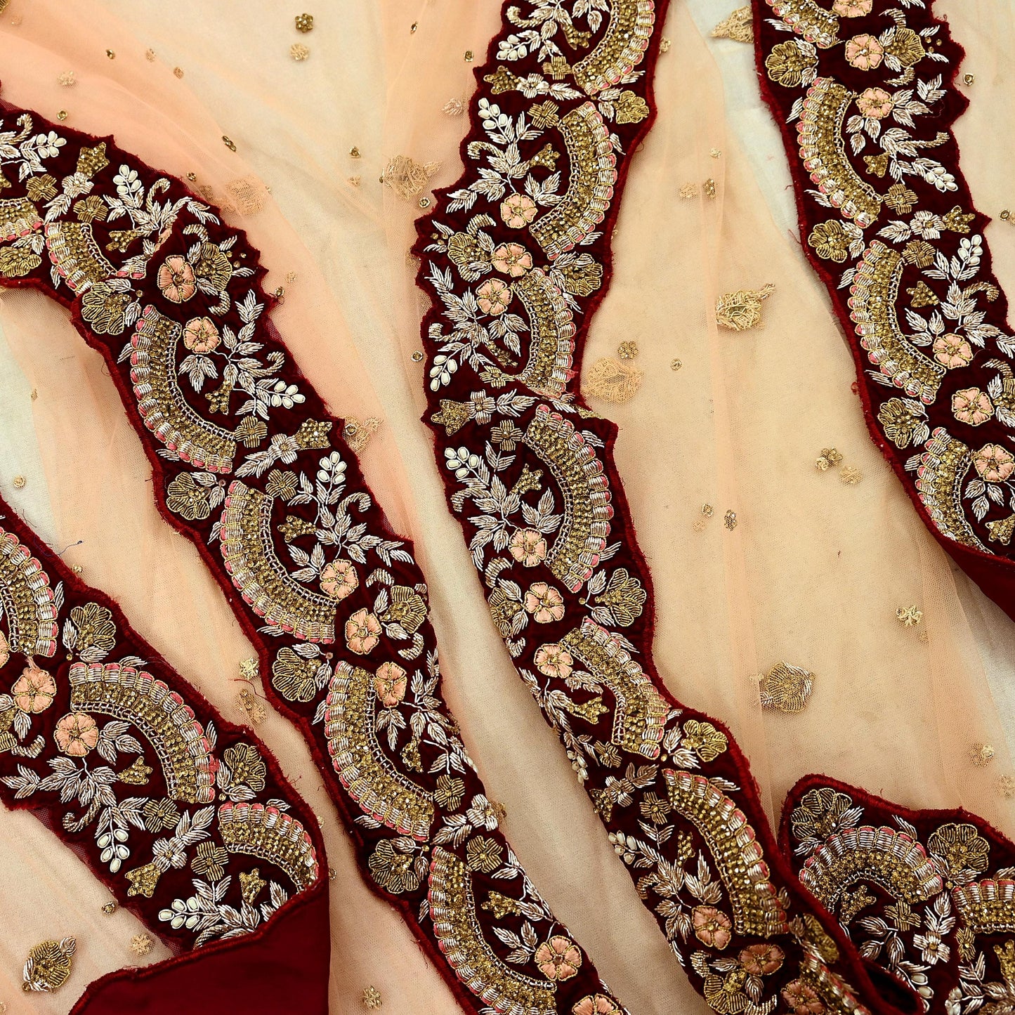 Indian Pre-owned Heavy Wedding Peach Net/Mesh/ Velvet Hand Embroidered Lehenga/Dupatta Designer By Anamika Khanna Bridal Wear