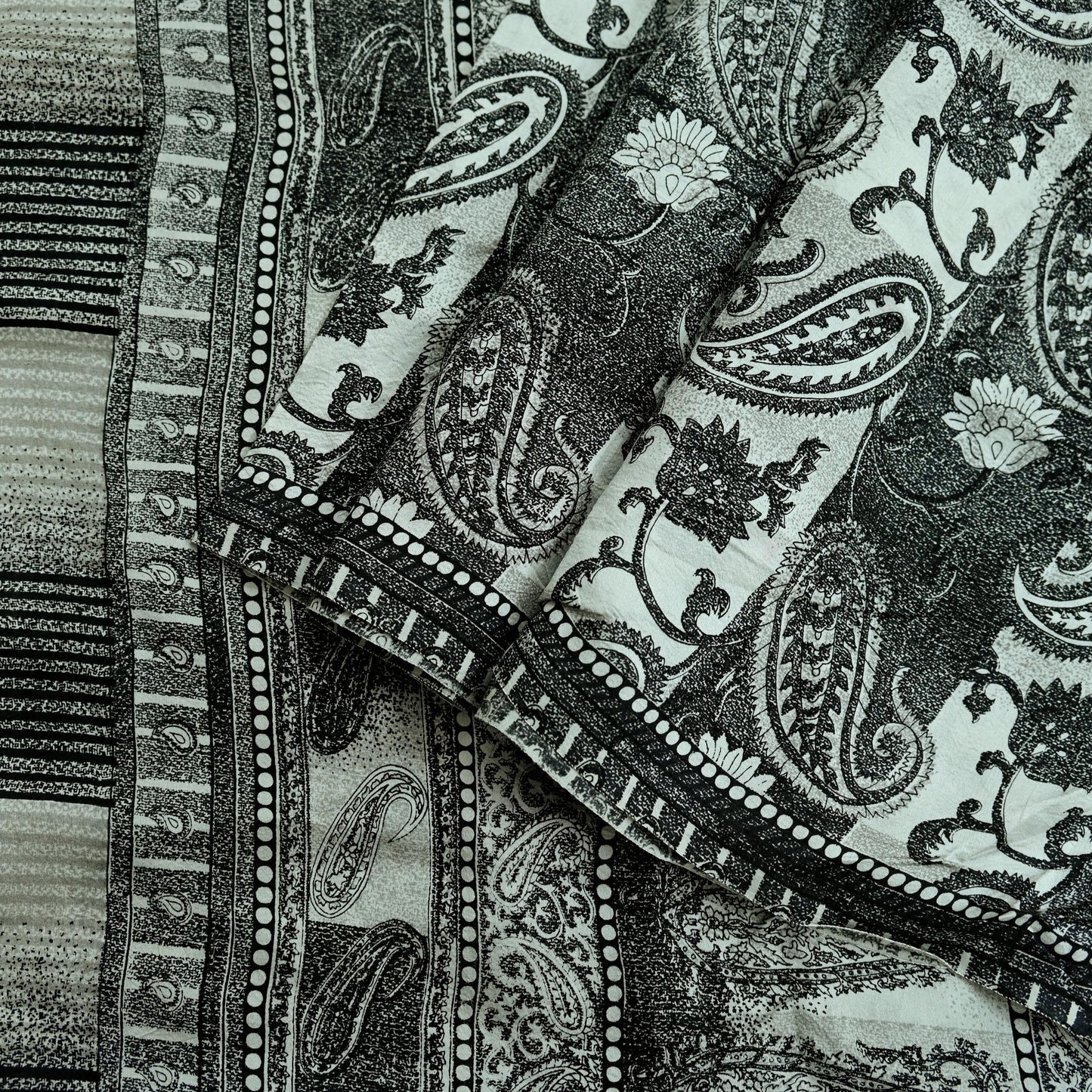 Indian Vintage Black & Gray Saree 100% Pure Silk Printed Sari 5yd Sewing Craft Fabric Dress Making Soft Crafting Quilting Upcycle