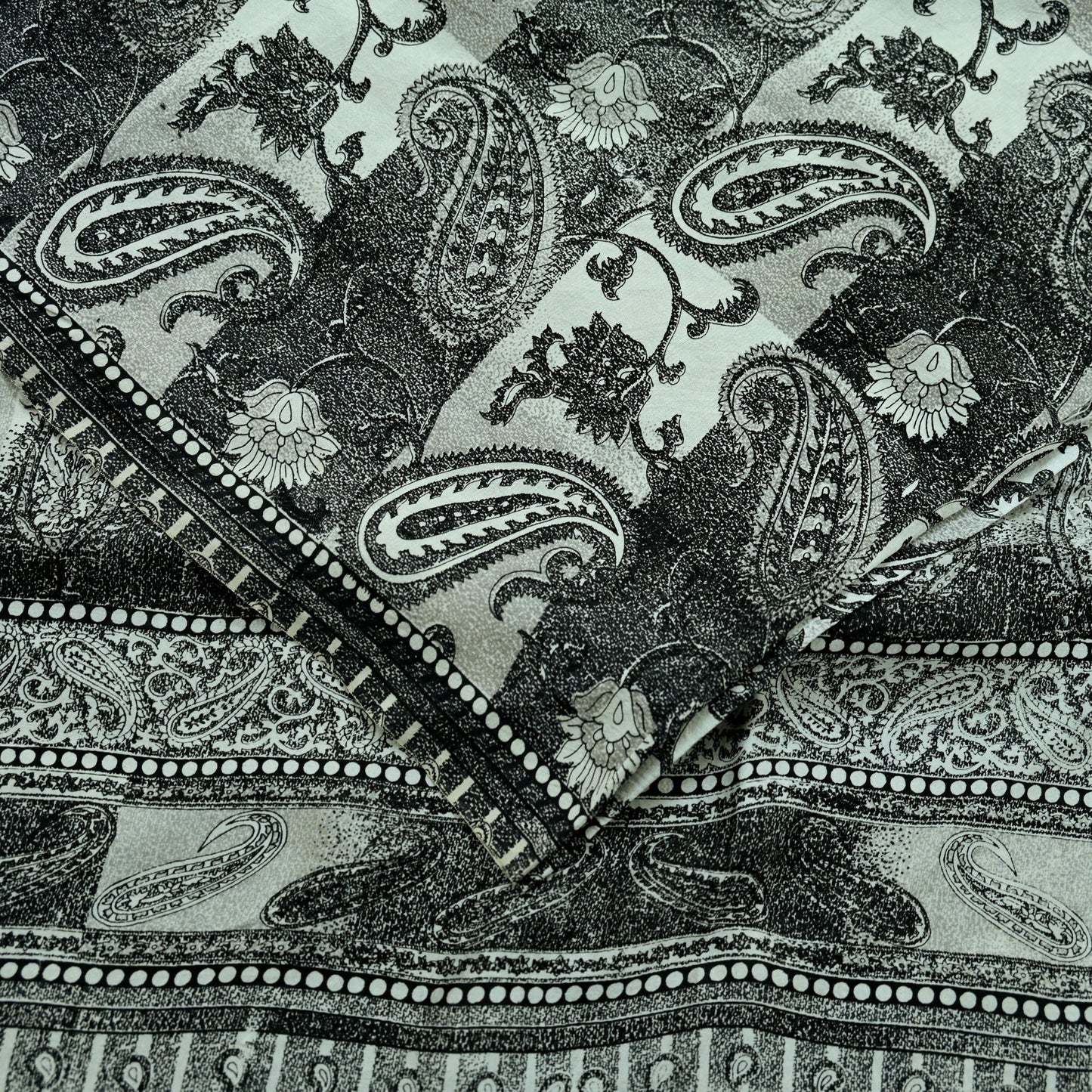 Indian Vintage Black & Gray Saree 100% Pure Silk Printed Sari 5yd Sewing Craft Fabric Dress Making Soft Crafting Quilting Upcycle