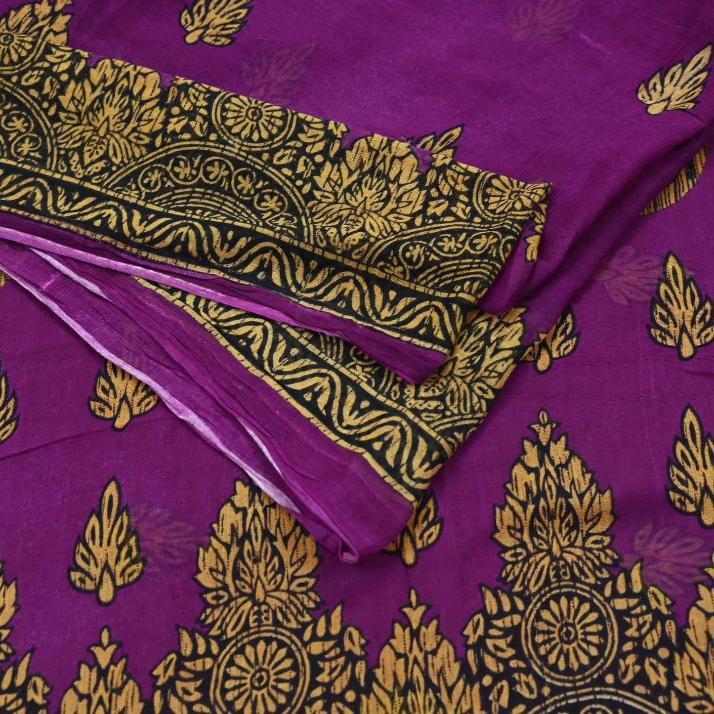 Indian Vintage Purple Saree Printed Pure Cotton Sari Craft Fabric 5Yd Soft Sewing Sarong Wrap Boho Floral Dress making Crafting Used