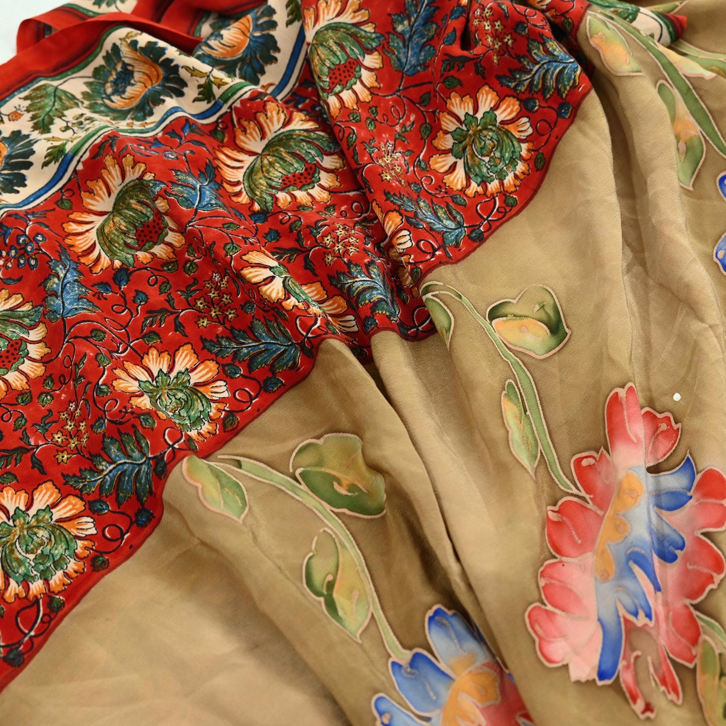 Indian Vintage Sari Red & Beige Pure Crepe Silk Printed Sarees 5yd Sewing Craft Fabric Floral Soft Wrap Dress making Upcycle Quilting