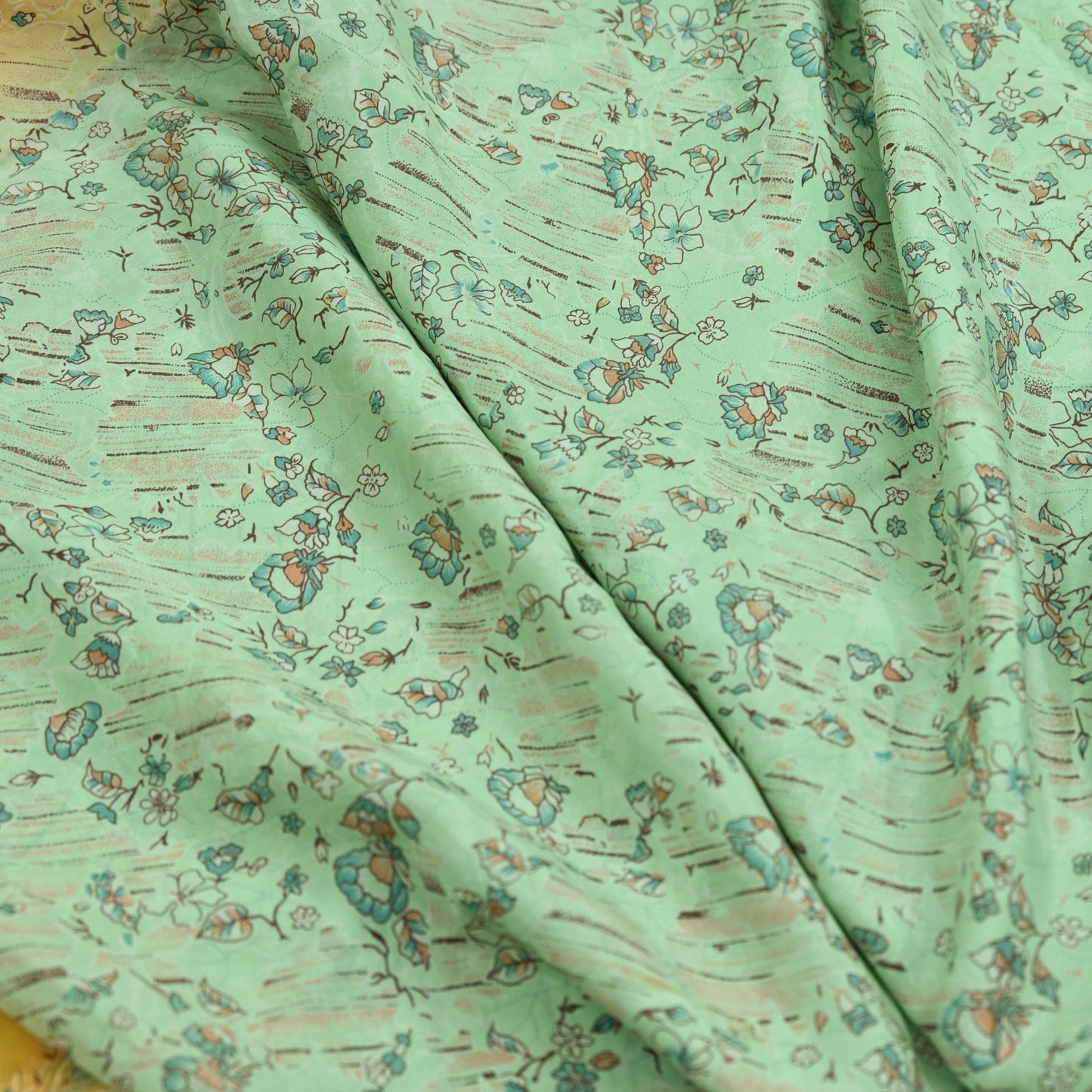Indian Vintage Sari Green & Beige Pure Silk Printed Sarees Craft Fabric 5yd Sewing Floral Dress Making Soft Crafting Quilting Upcycle