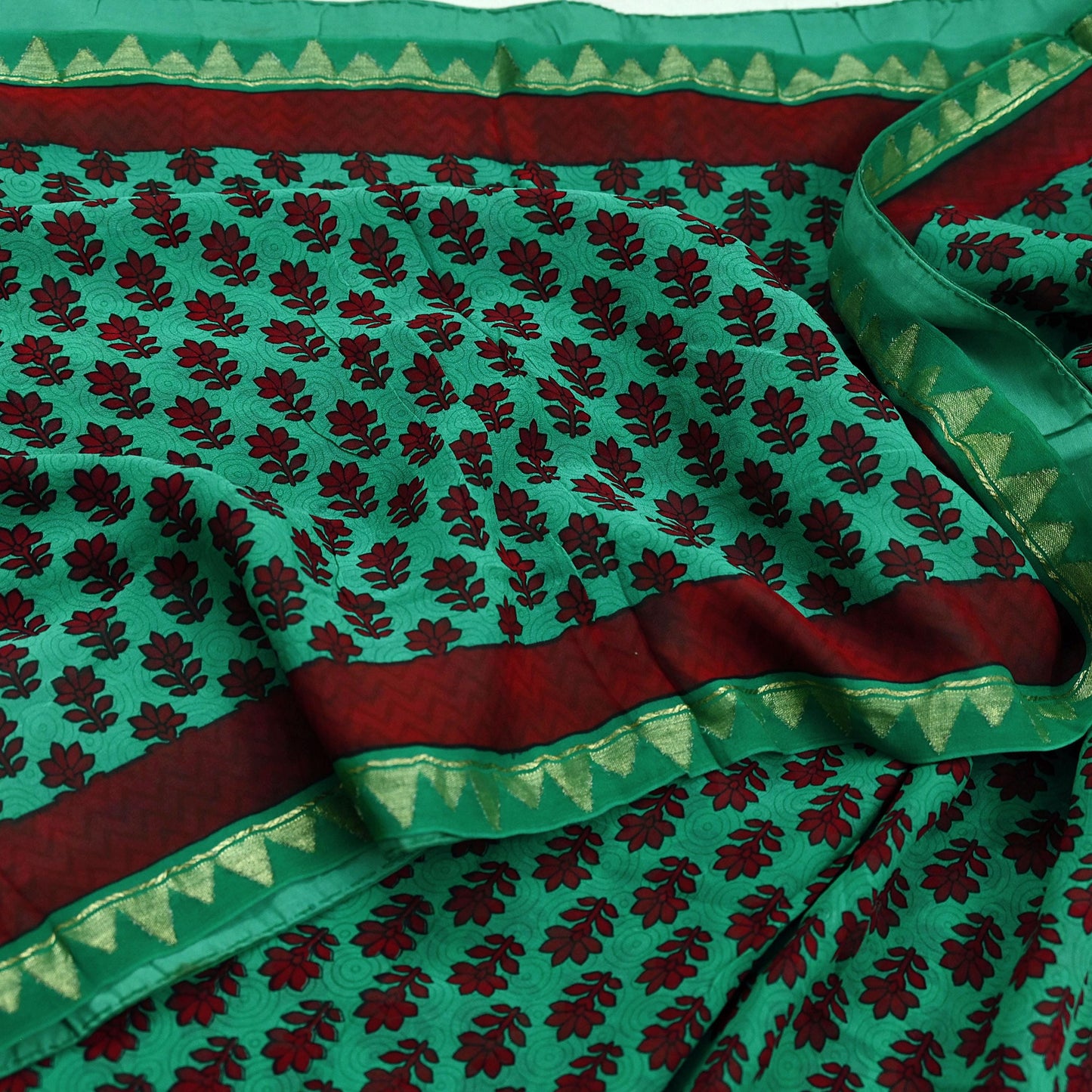 Indian Vintage Sari Green & Maroon Pure Georgette Silk Printed Sarees Craft Fabric Sewing 5Yd Soft Dress Making Crafting Quilting Zari