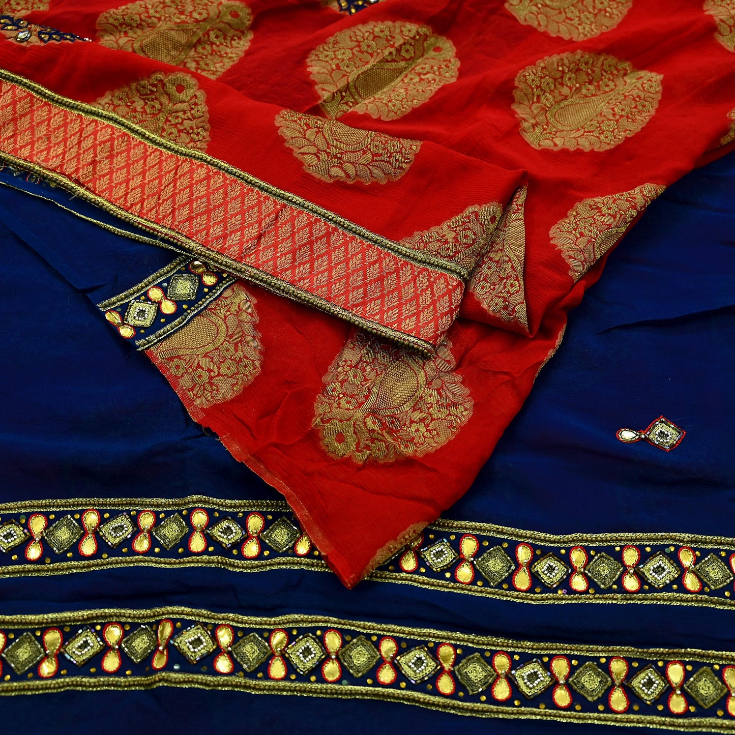 Indian Vintage Heavy Sari Red & Blue Pure Georgette Silk Hand Embroidered Sarees Craft Fabric 5Yd Sewing Ethnic