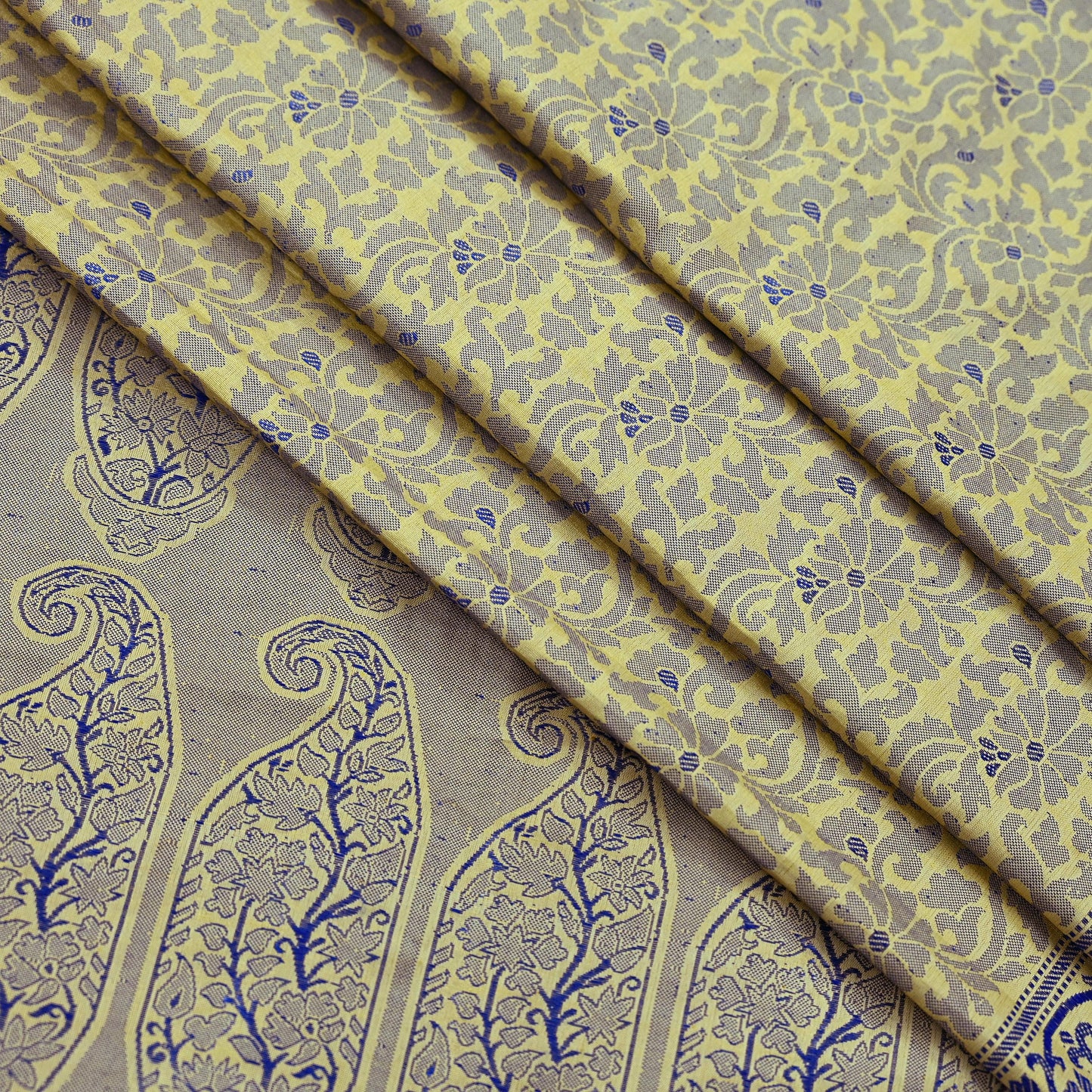 Indian Vintage Sari Ivory Artificial Silk Hand Woven Sarees 5yd Ethnic Elephants Craft Fabric Sewing Wedding Sarees Dress making Crafting