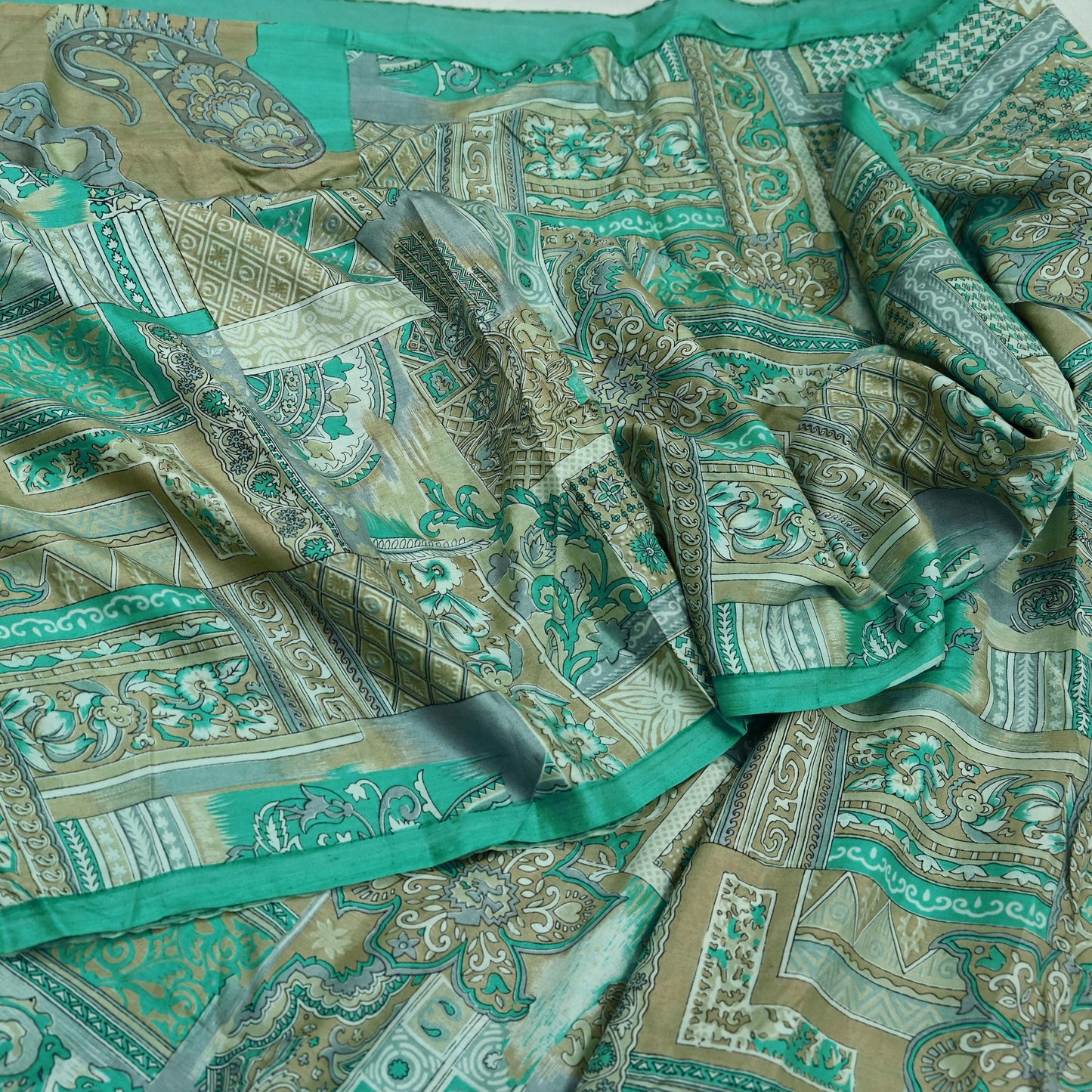 Indian Vintage Sari Green Pure Silk Printed Sarees 6yd Sewing Craft Fabric Dress Making Soft Abstract Wrap Upcycle Used Quilting Crafting