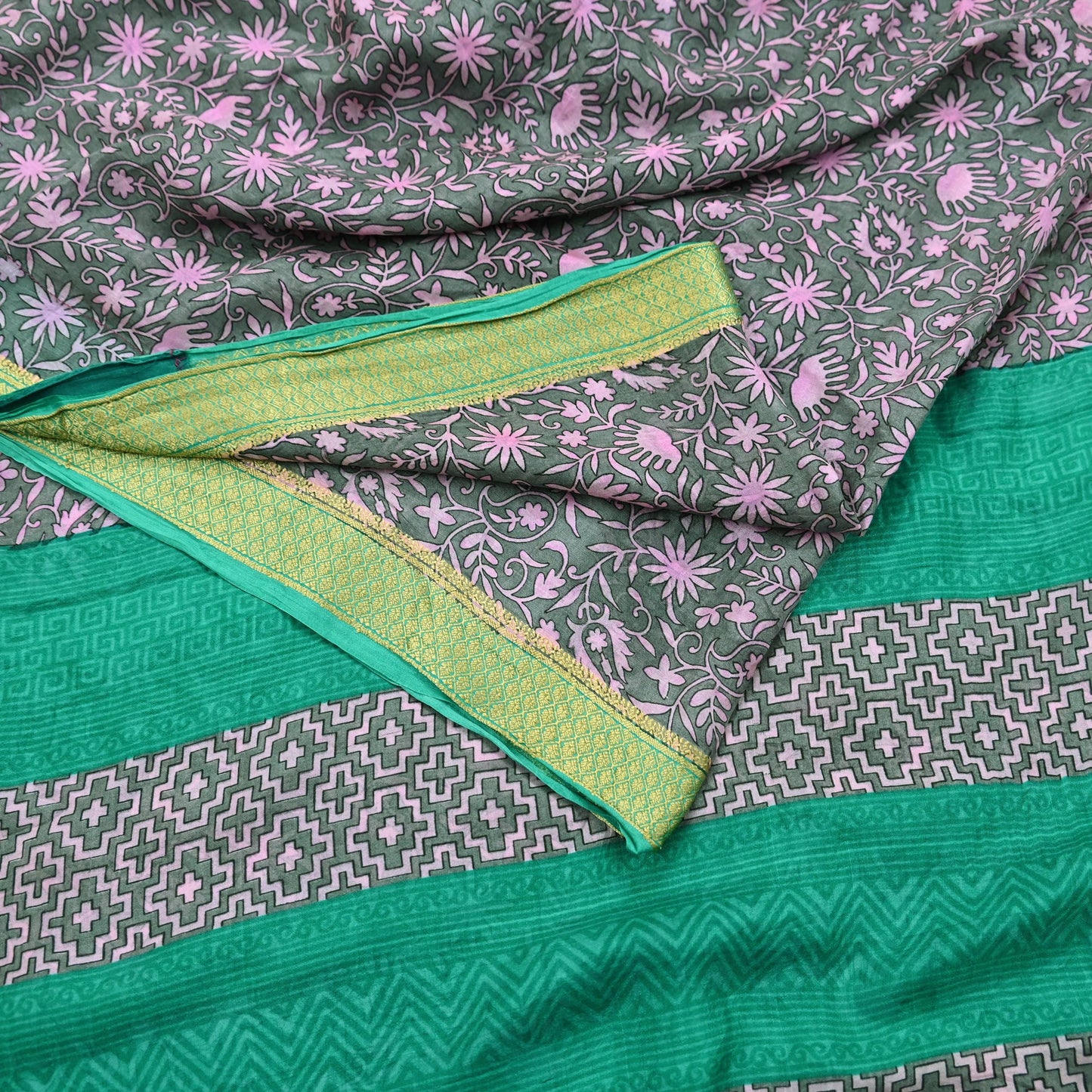 Indian Vintage Sari Gray & Pink 100% Pure Silk Printed Sarees Craft Fabric 5yd Sewing DressMaking Floral Crafting Quilting Upcycle