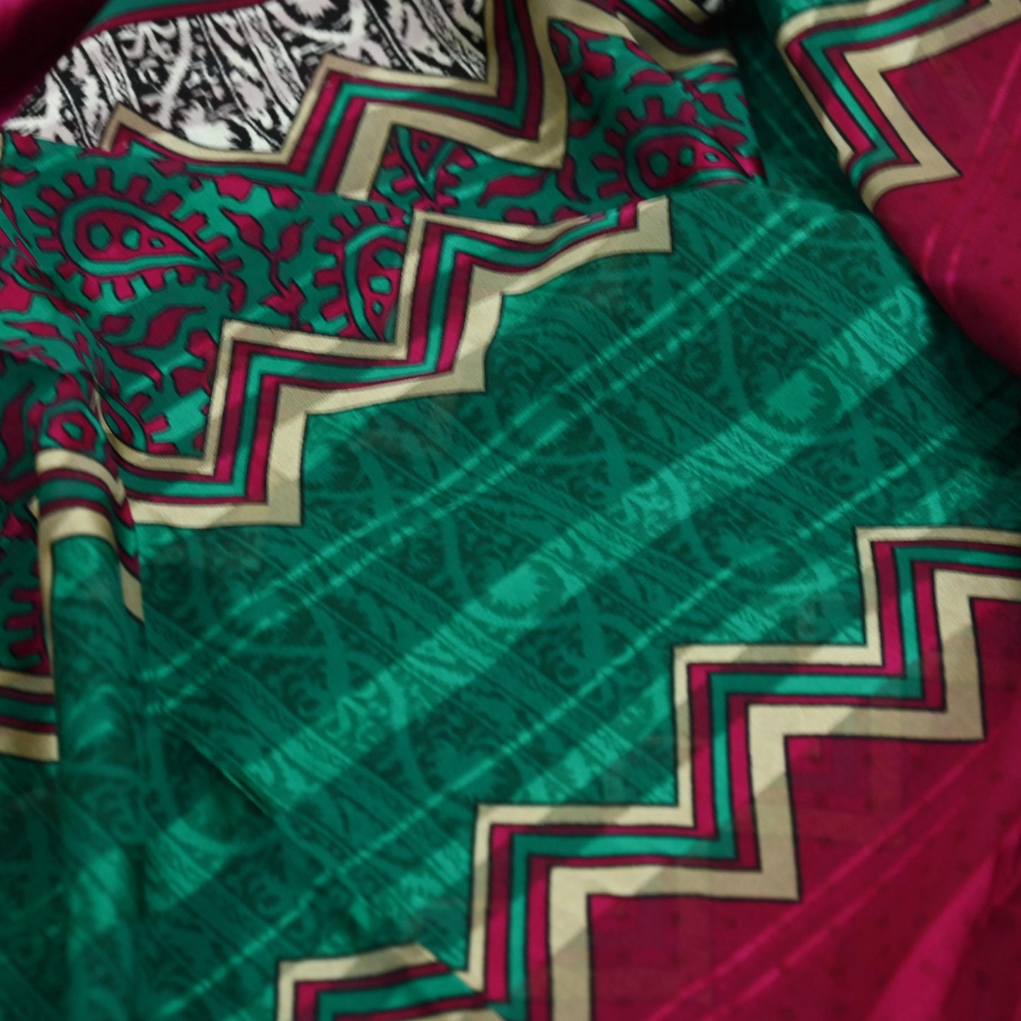 Indian Vintage Sari Green & Pink Pure Georgette Silk Printed Saree Craft Fabric Sewing 6Yd Soft Light Dress Making Floral