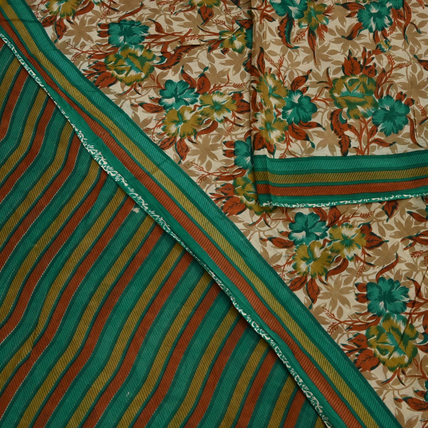 Indian Vintage Sari Beige & Green Pure Cotton Printed Sarees Craft Fabric Soft 5Yd Sarong Wrap Boho Fabric Kimono Quilting Crafting Upcycle