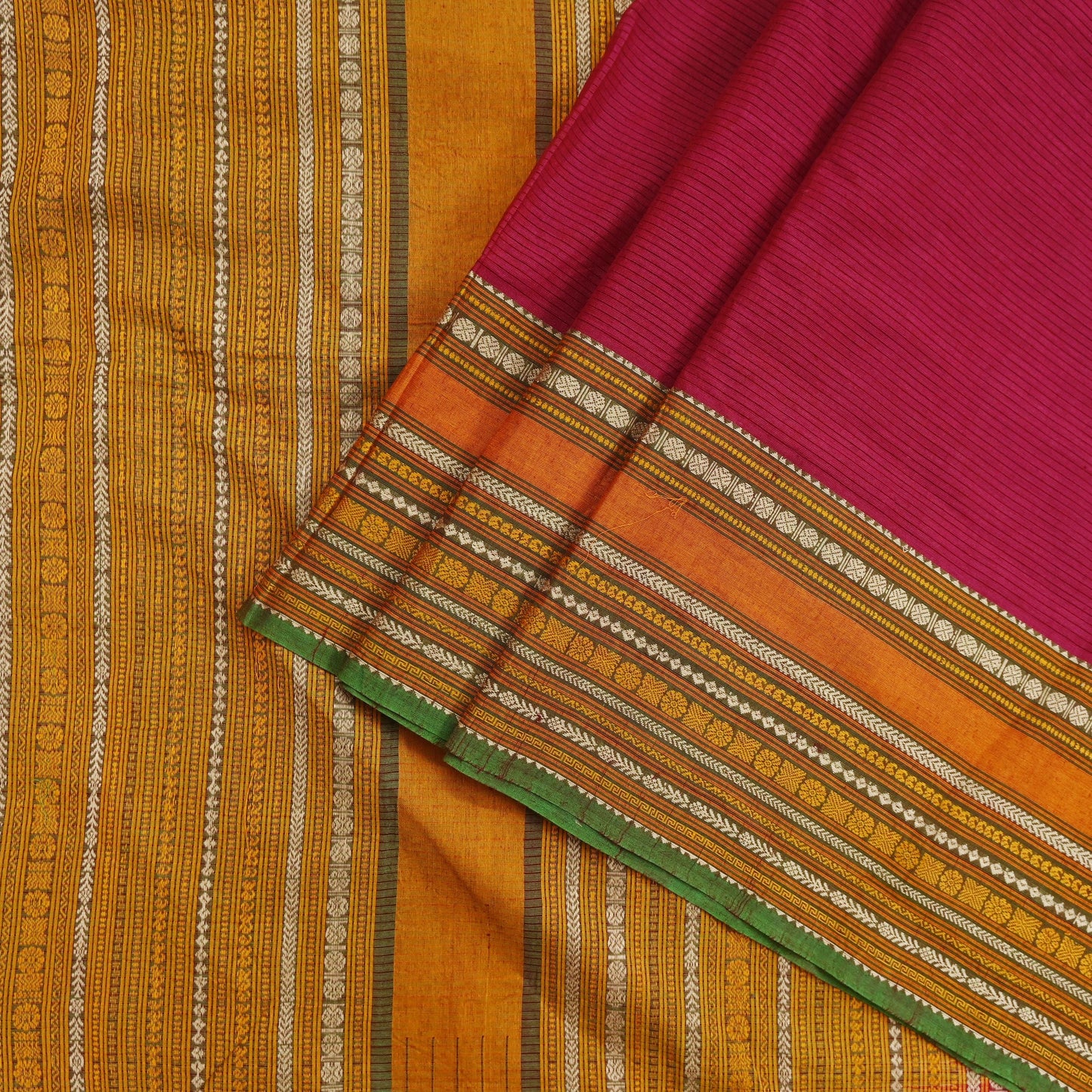 Indian Vintage Sari Red & Green Pure Cotton Hand Woven Baluchari Saree 5yd Craft Fabric Ethnic Dress making Crafting Quilting