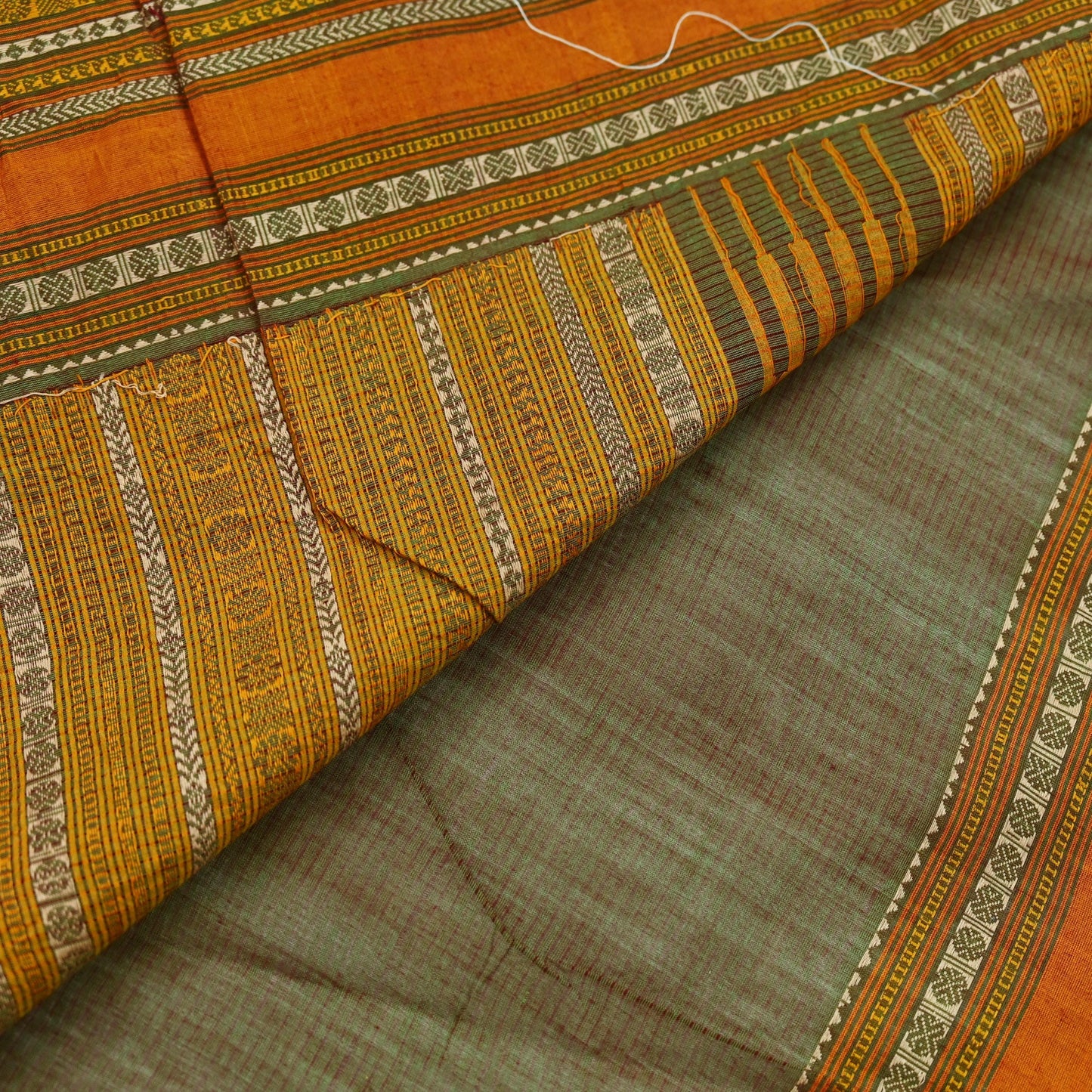 Indian Vintage Sari Red & Green Pure Cotton Hand Woven Baluchari Saree 5yd Craft Fabric Ethnic Dress making Crafting Quilting