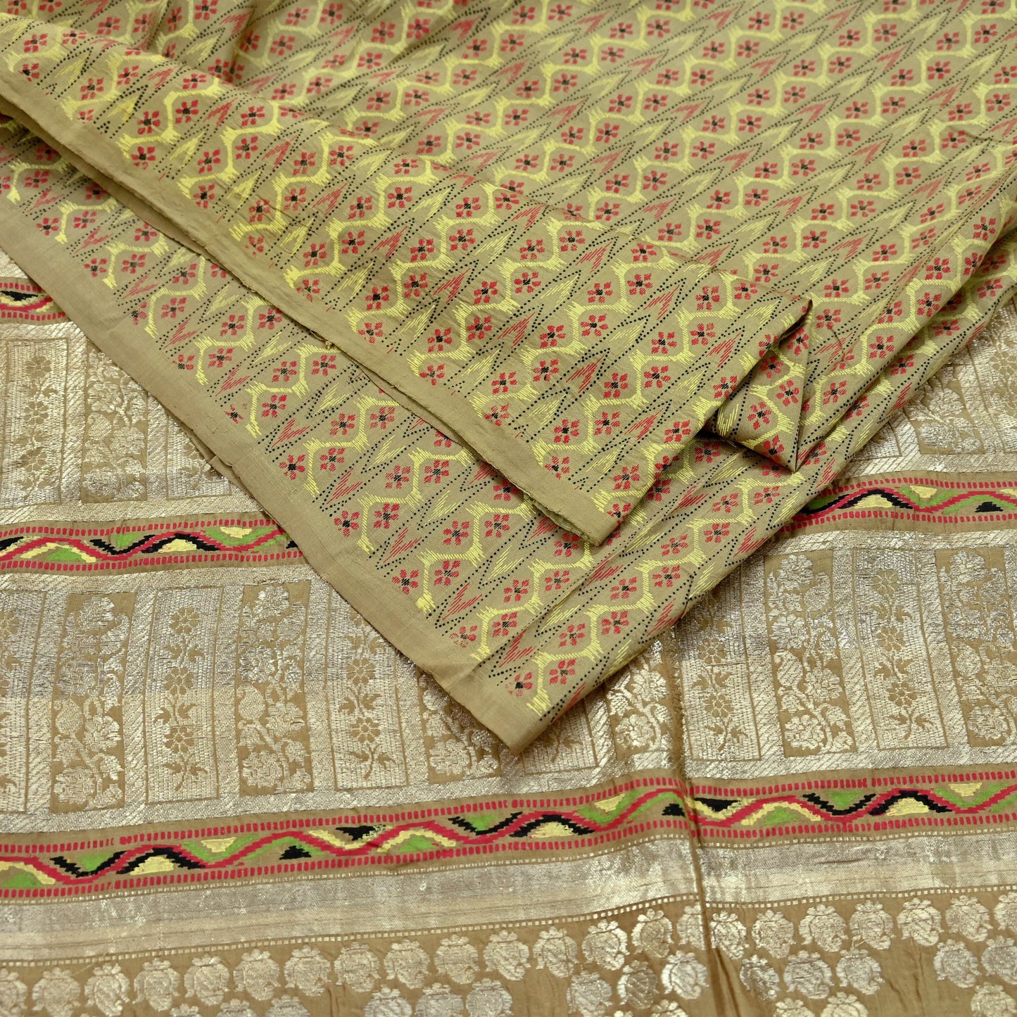 Indian Vintage Sari Green Mysore Silk Woven Sarees Craft Fabric 5Yd Ethnic South silk Dress Making Crafting Upcycle Quilting Zari Border