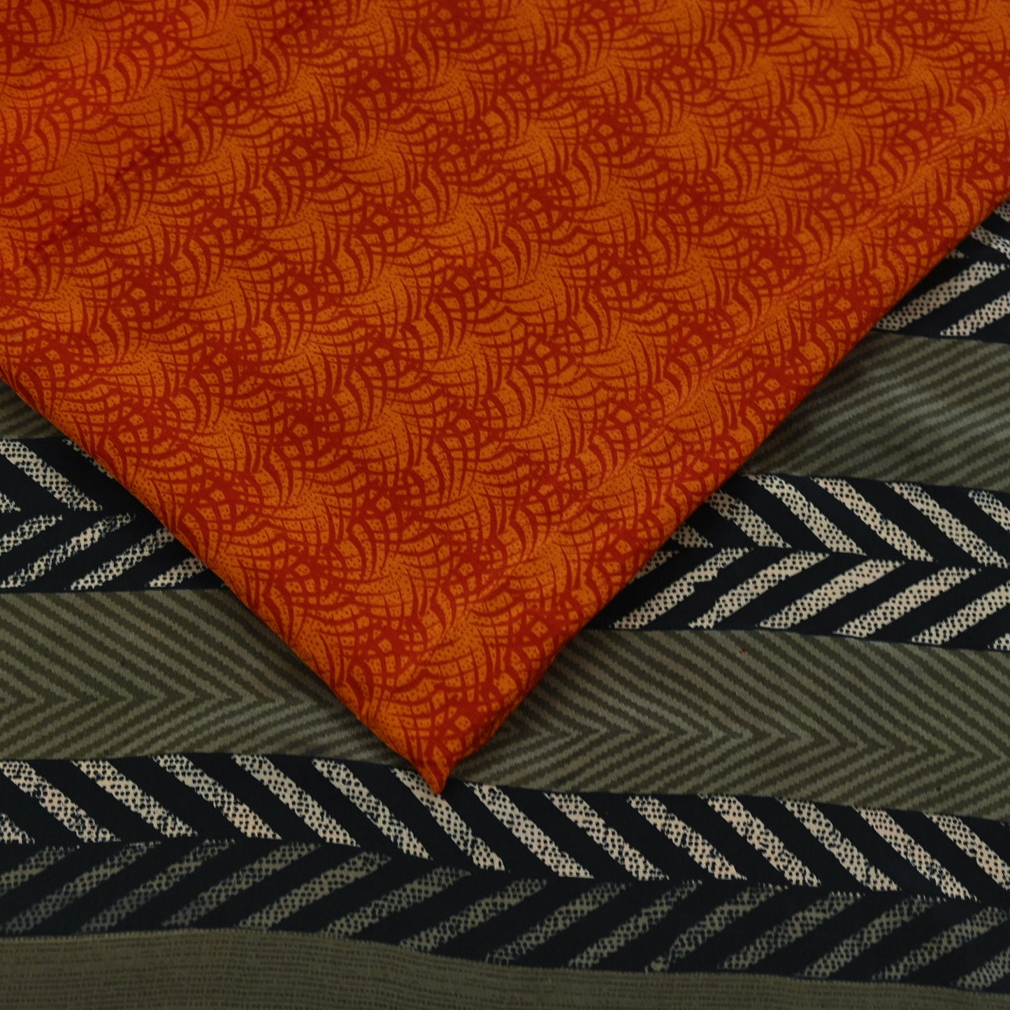 Indian Vintage Sari Orange & Saffron Pure Crepe Silk Printed Sarees 5yd Sewing Floral Soft Craft Fabric Wrap Dress Making Crafting Quilting