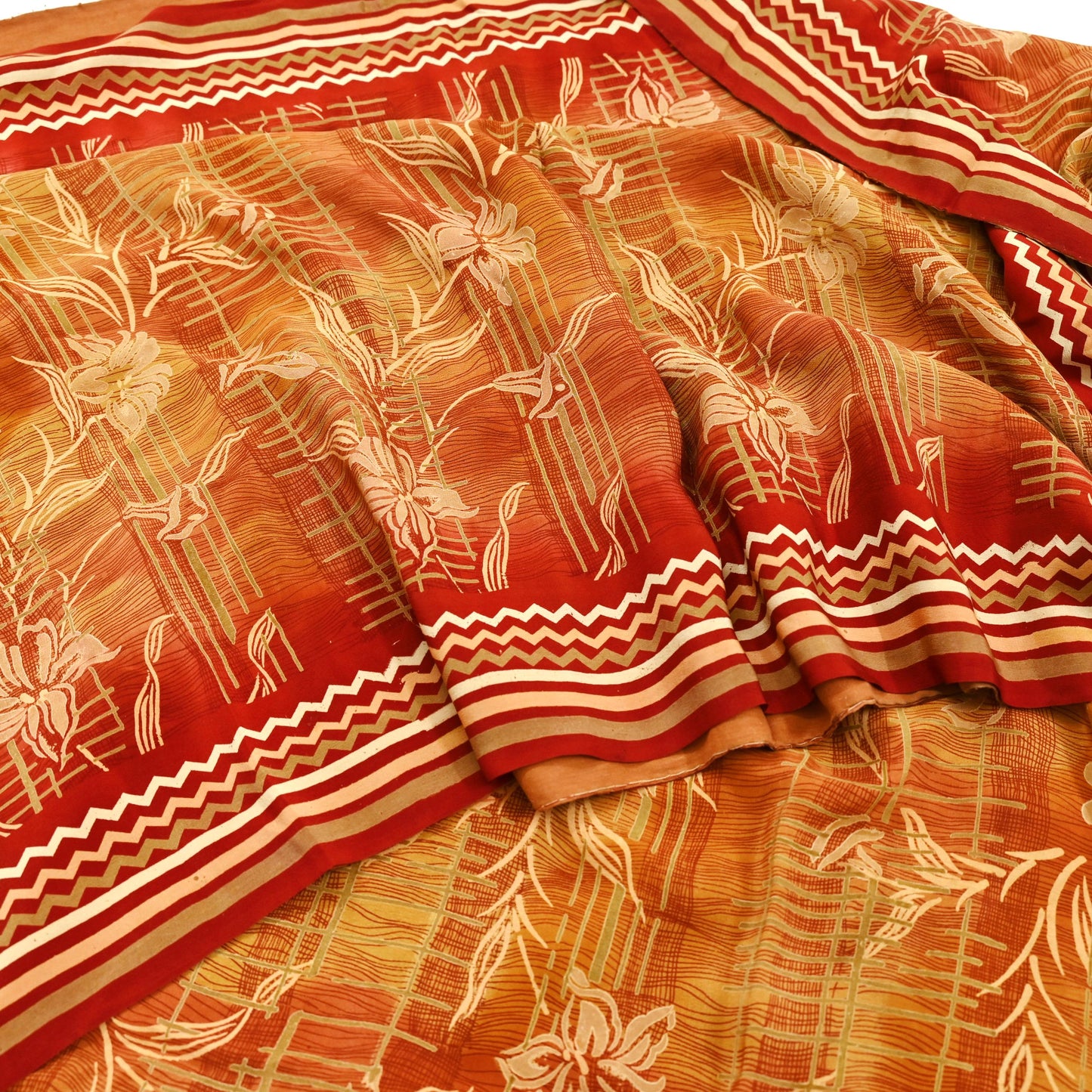 Indian Vintage Sari Pure Crepe Silk Block Printed Saree 5yd Sewing Quilting Floral Soft Craft Fabric Wrap Dress making Crafting Quilting