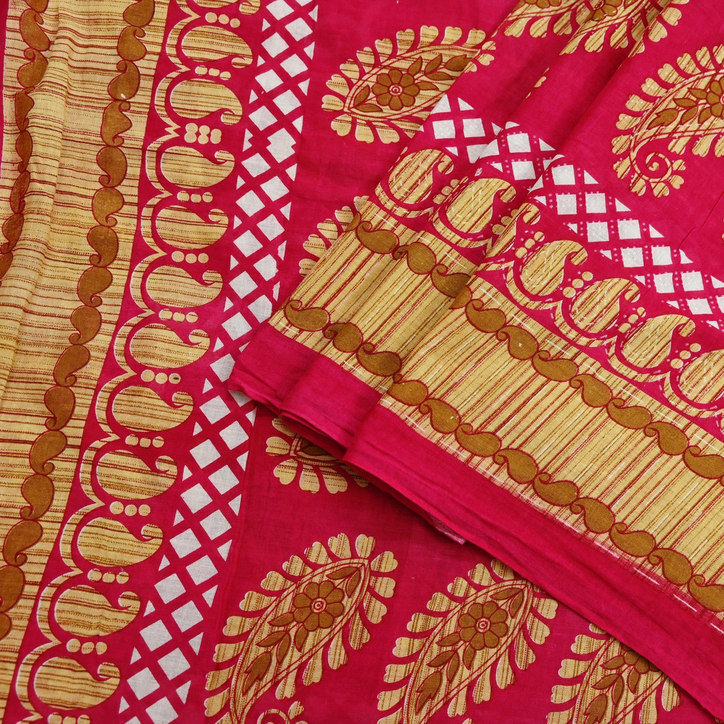 Indian Vintage Sari Pink Printed Pure Cotton Sarees 5Yd Craft Fabric Sewing Sarong Wrap Boho Upcycle quilting Dress making Crafting